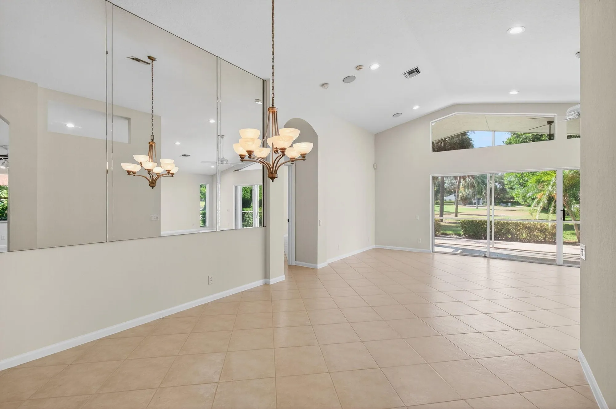 Property Slideshow image 30 of 93 | 7413 haviland cir, Boynton Beach, FL, 33437