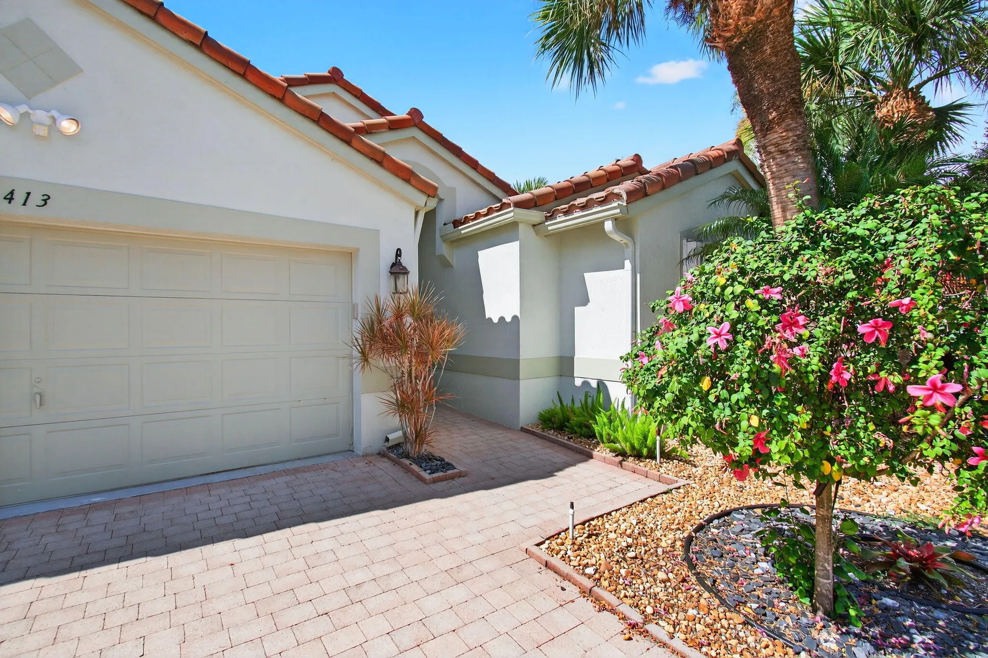 Property Slideshow image 5 of 93 | 7413 haviland cir, Boynton Beach, FL, 33437