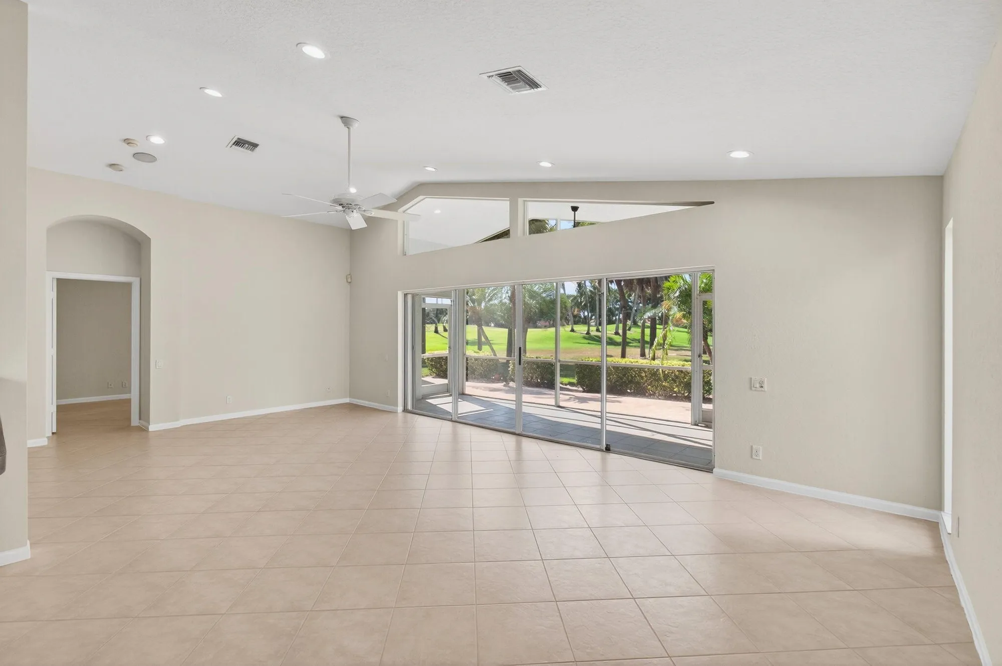 Property Slideshow image 34 of 93 | 7413 haviland cir, Boynton Beach, FL, 33437