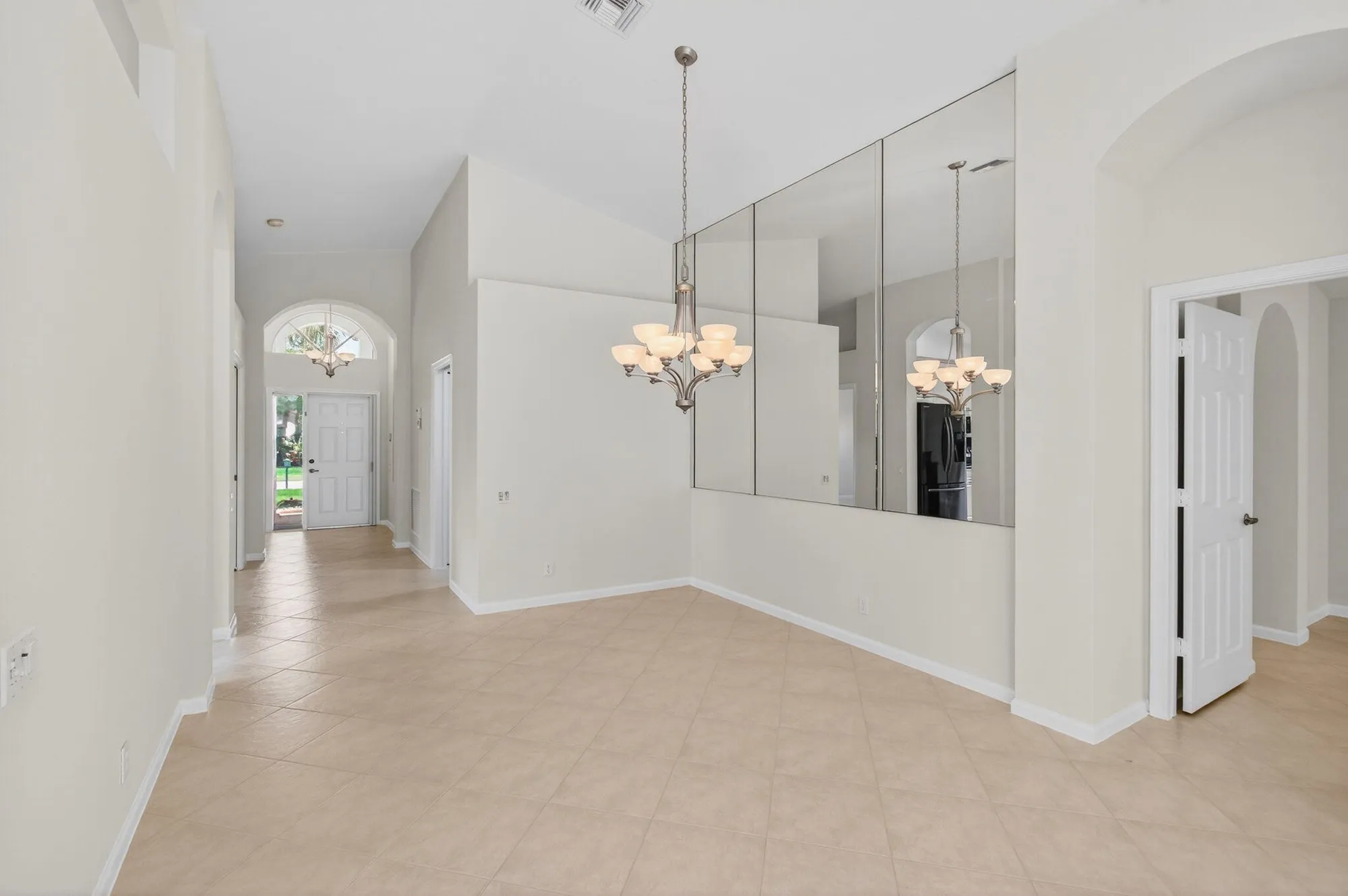 Property Slideshow image 11 of 93 | 7413 haviland cir, Boynton Beach, FL, 33437