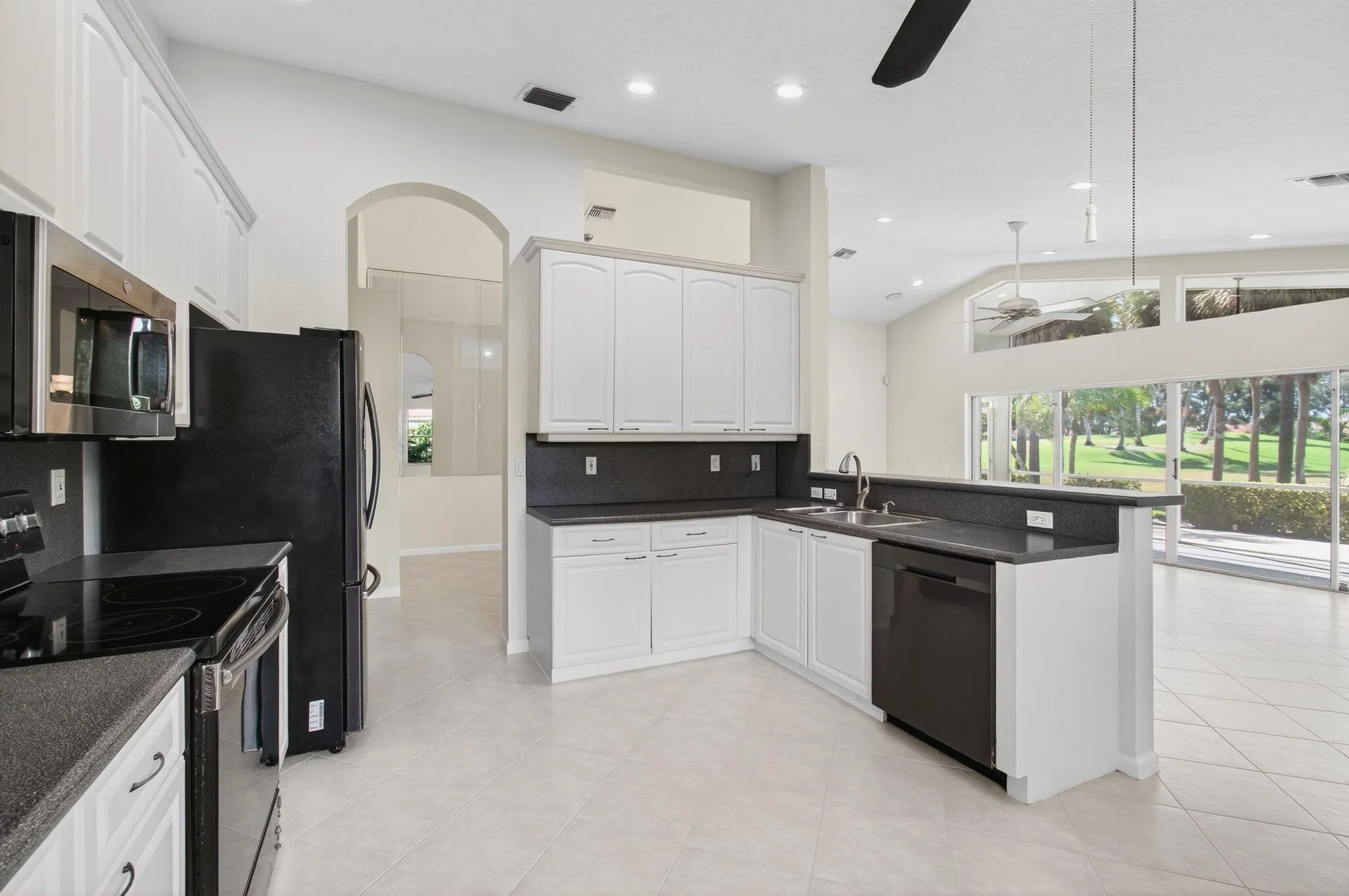 Property Slideshow image 10 of 93 | 7413 haviland cir, Boynton Beach, FL, 33437