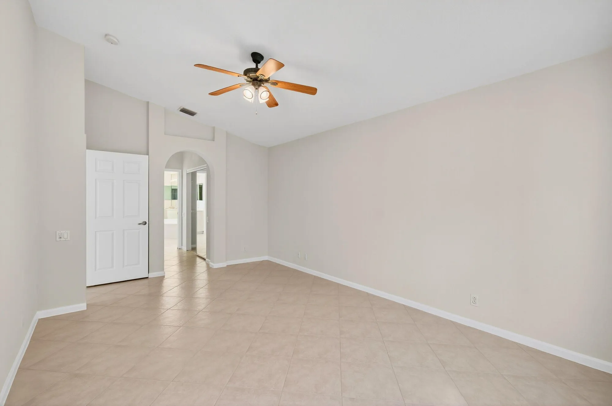 Property Slideshow image 45 of 93 | 7413 haviland cir, Boynton Beach, FL, 33437