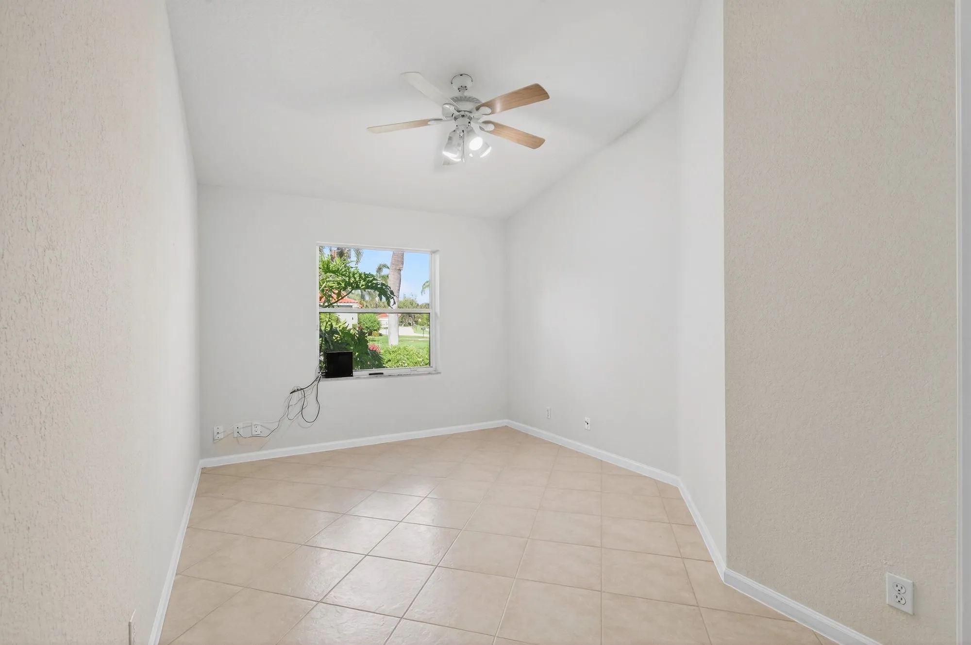 Property Slideshow image 53 of 93 | 7413 haviland cir, Boynton Beach, FL, 33437