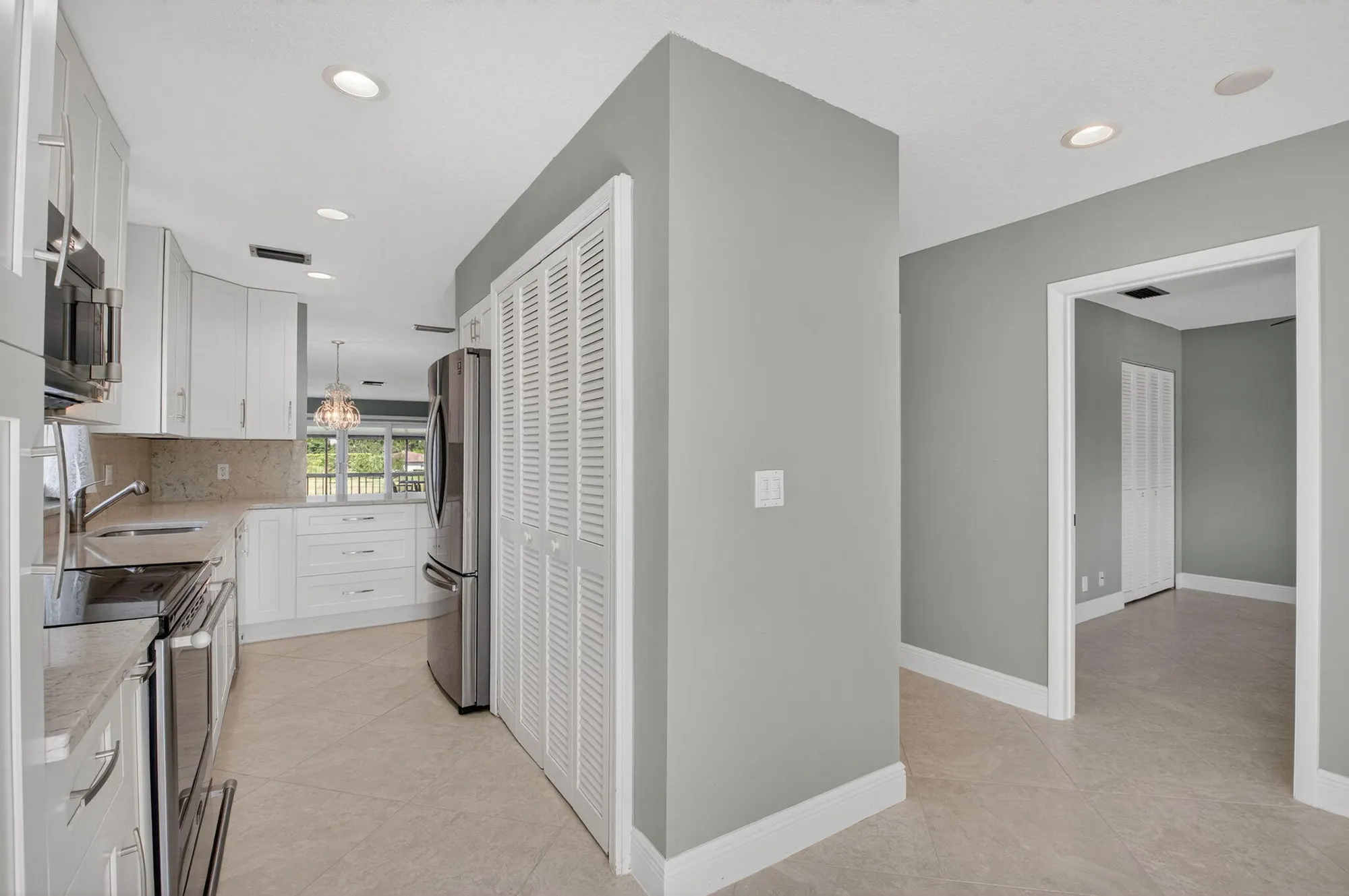 Property Slideshow image 21 of 73 | 5880 sugar palm ct b, Delray Beach, FL, 33484