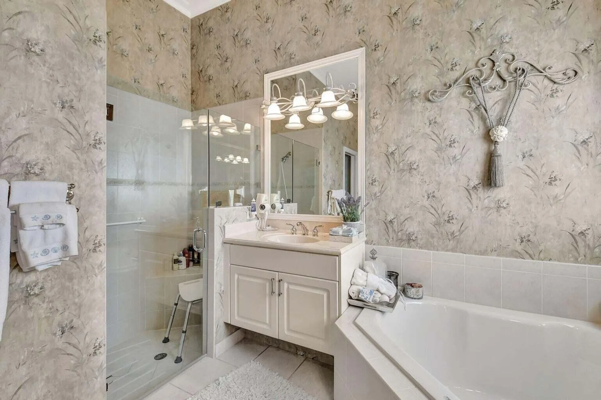 Property Slideshow image 18 of 40 | 7035 vivaldi ln, Delray Beach, FL, 33446