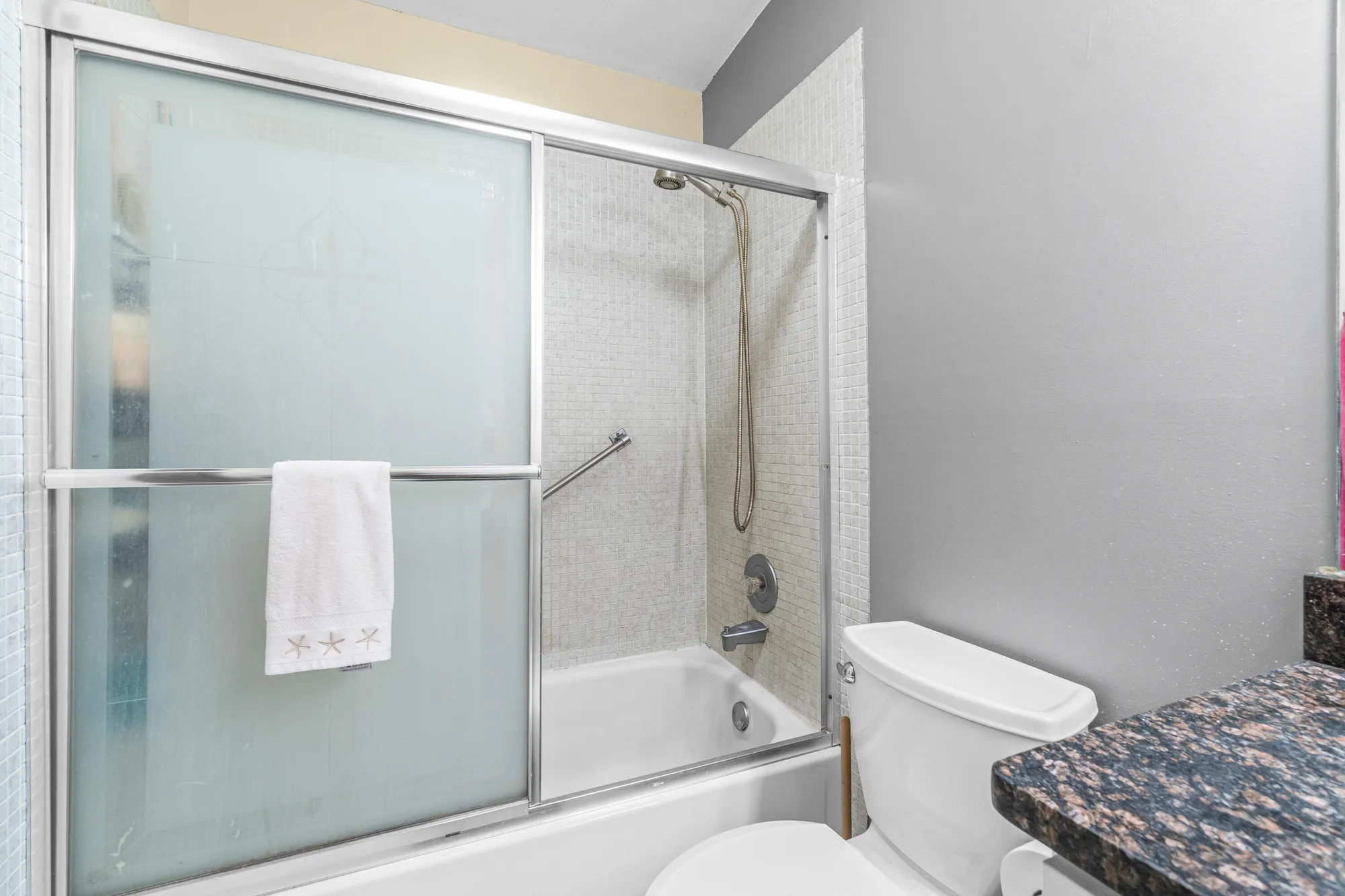 Property Slideshow image 17 of 22 | 184 flanders d, Delray Beach, FL, 33484