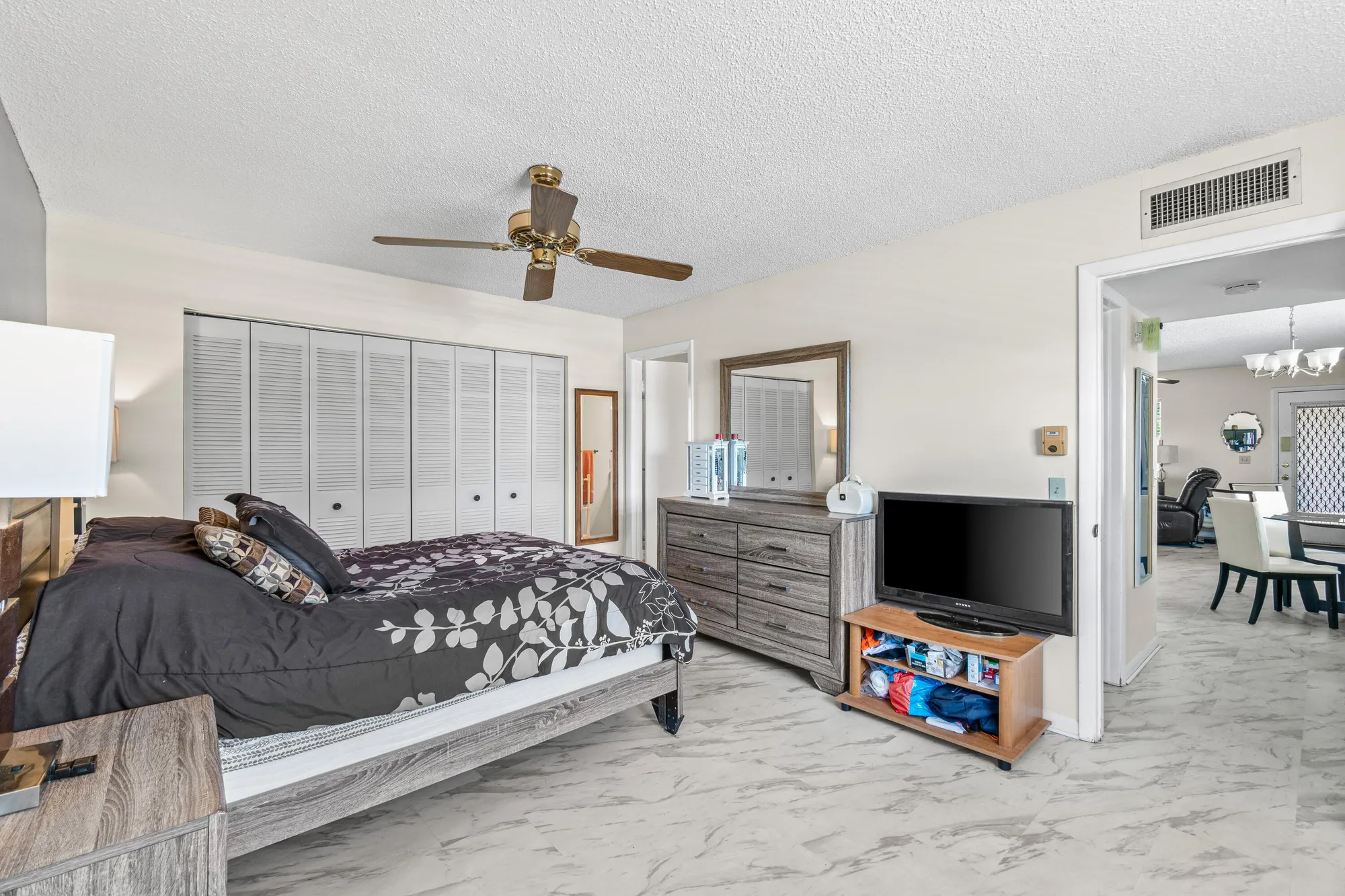 Property Slideshow image 15 of 22 | 184 flanders d, Delray Beach, FL, 33484