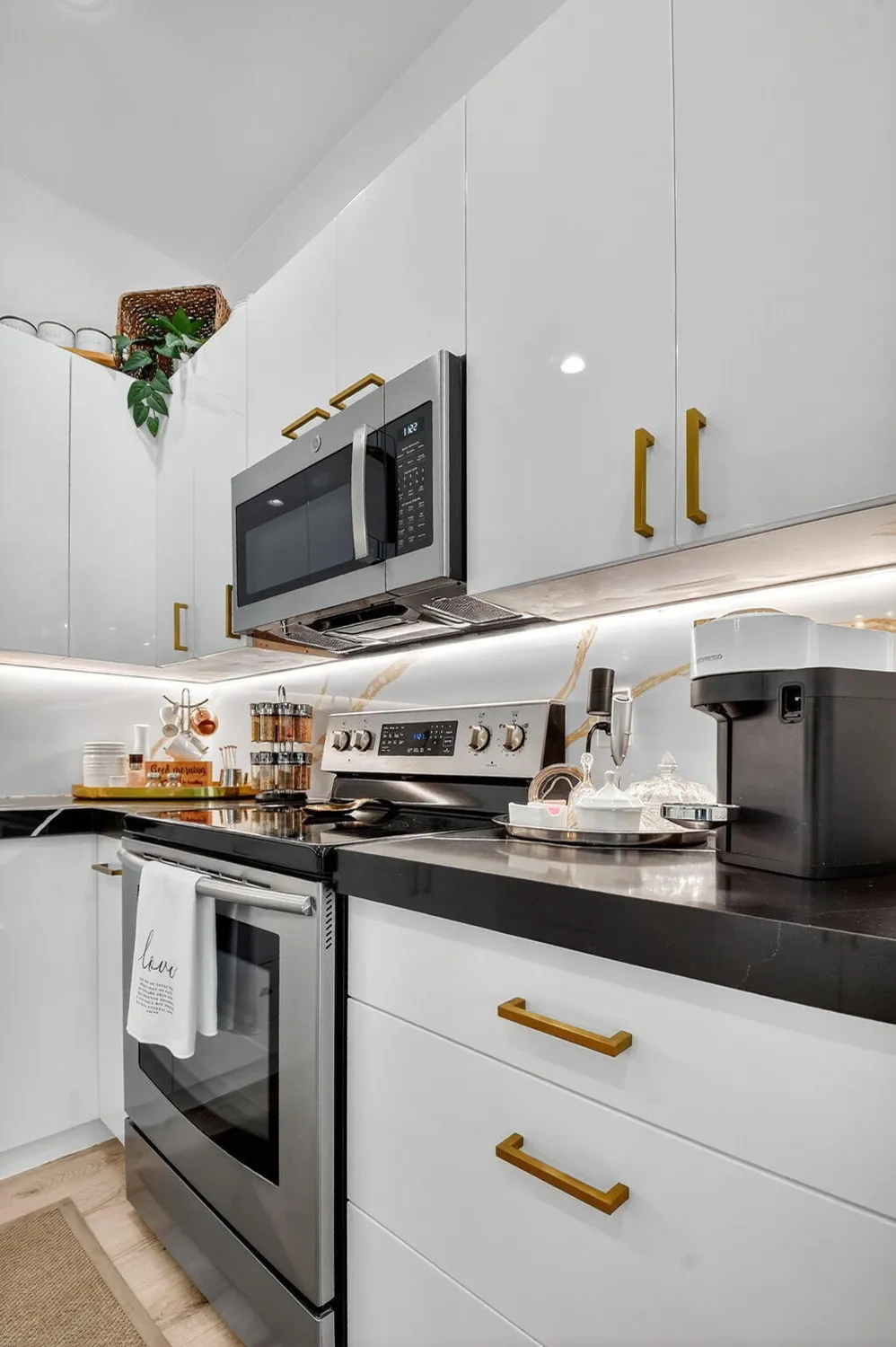 Property Slideshow image 21 of 117 | 7266 southport dr, Boynton Beach, FL, 33472