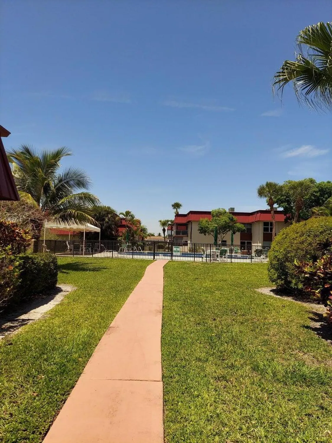 Property Slideshow image 6 of 27 | 12019 w greenway dr apt 203, Royal Palm Beach, FL, 33411