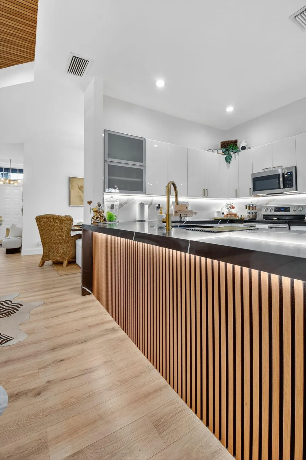 Property Slideshow image 55 of 117 | 7266 southport dr, Boynton Beach, FL, 33472