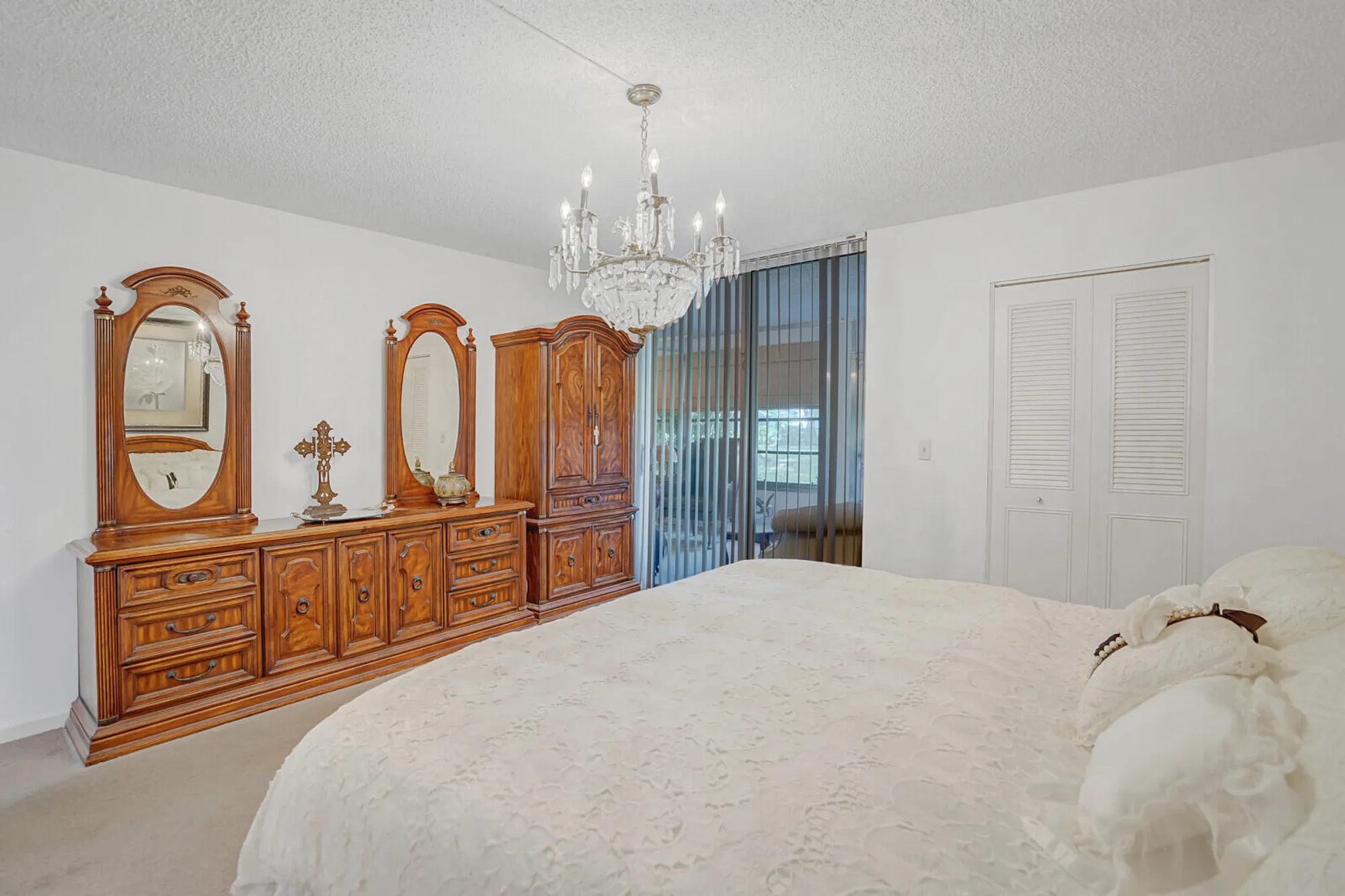 Property Slideshow image 18 of 31 | 6650 s oriole blvd 1040, Delray Beach, FL, 33446