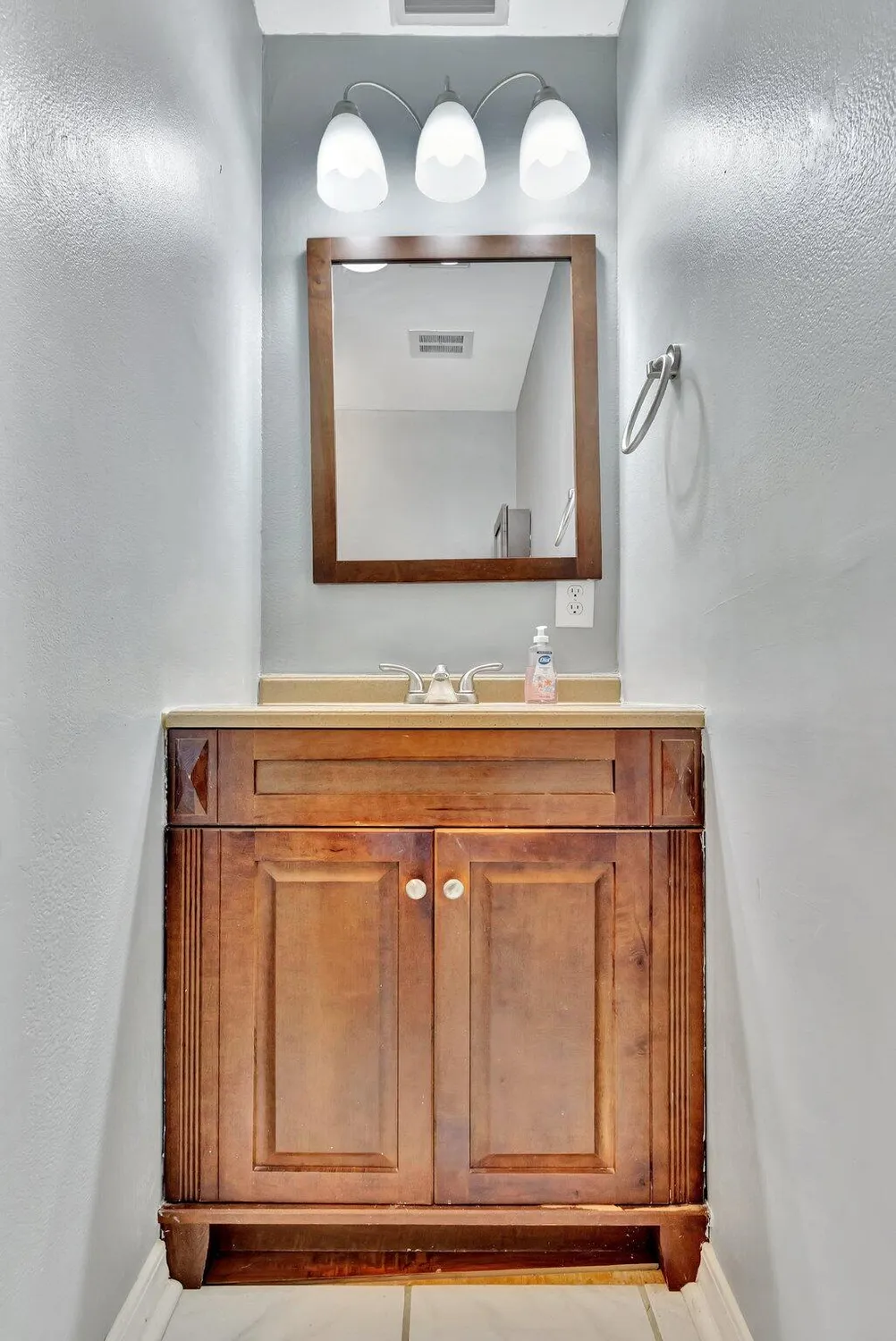 Property Slideshow image 15 of 25 | 2929 se ocean blvd 107-6, Stuart, FL, 34996