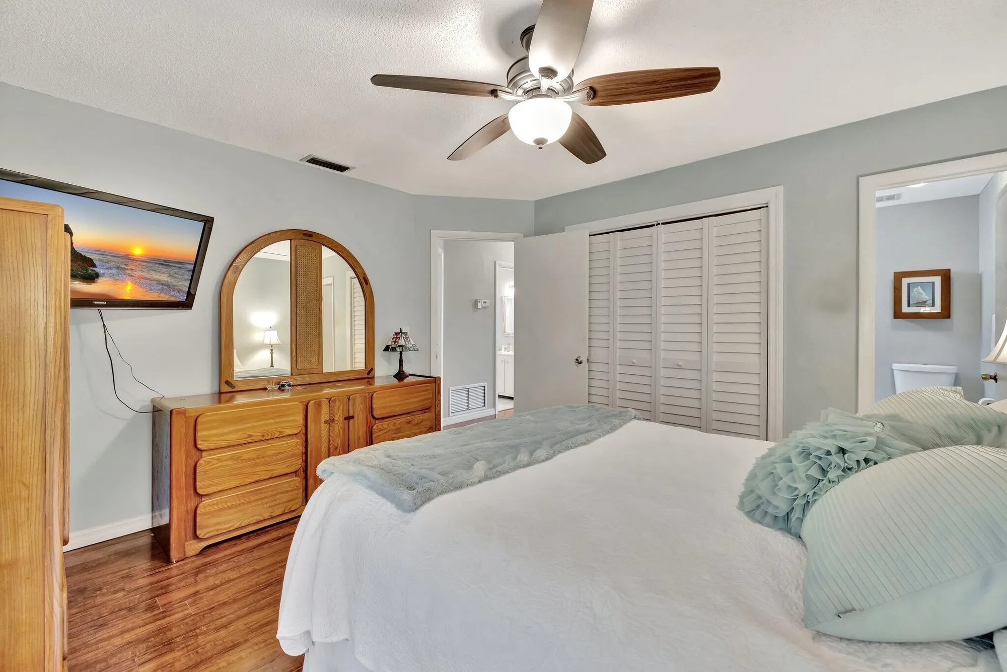 Property Slideshow image 13 of 25 | 2929 se ocean blvd 107-6, Stuart, FL, 34996