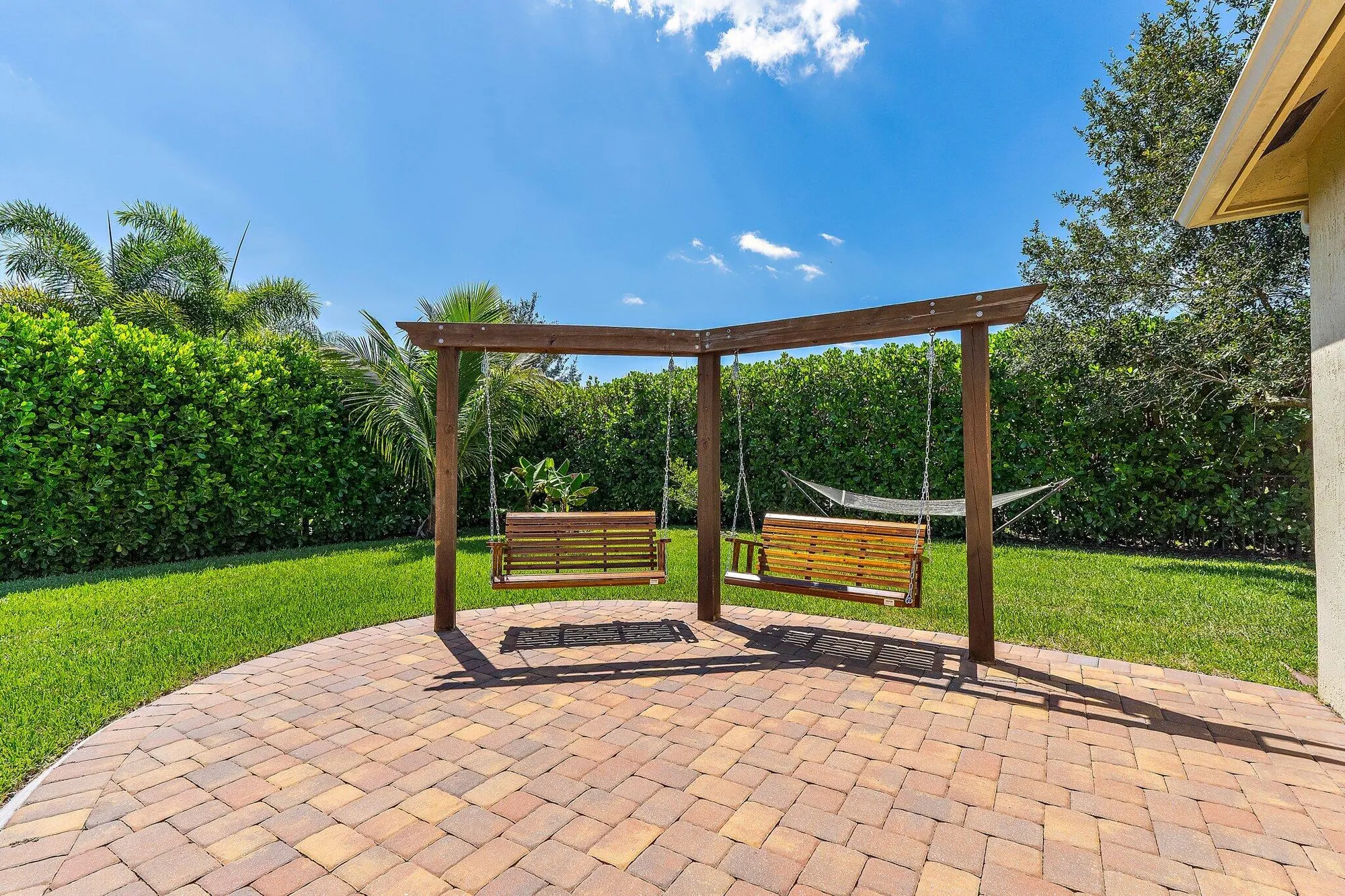 Property Slideshow image 48 of 68 | 1171 sw cherry blossom ln, Palm City, FL, 34990