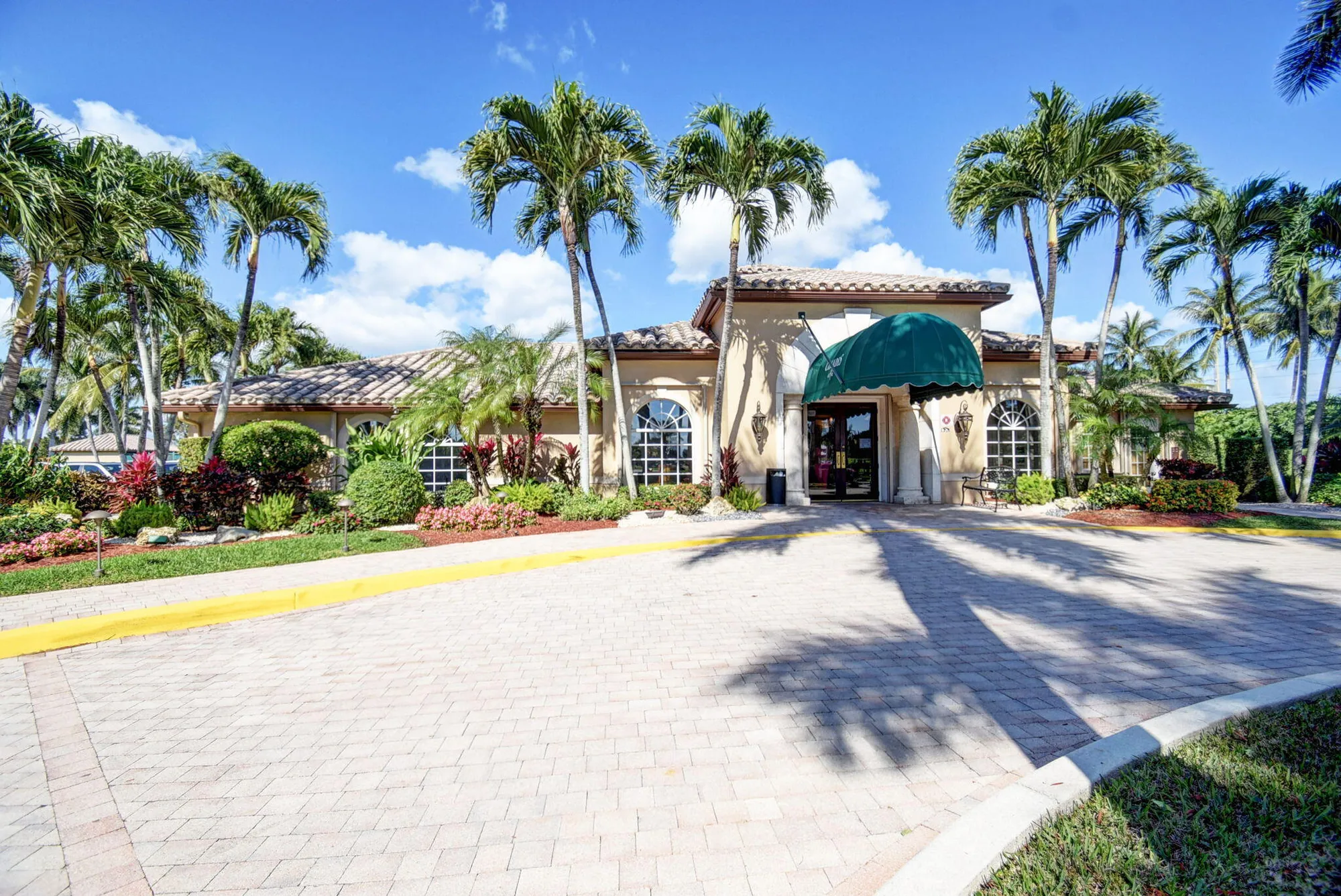 Property Slideshow image 66 of 89 | 6915 chimere ter, Boynton Beach, FL, 33437
