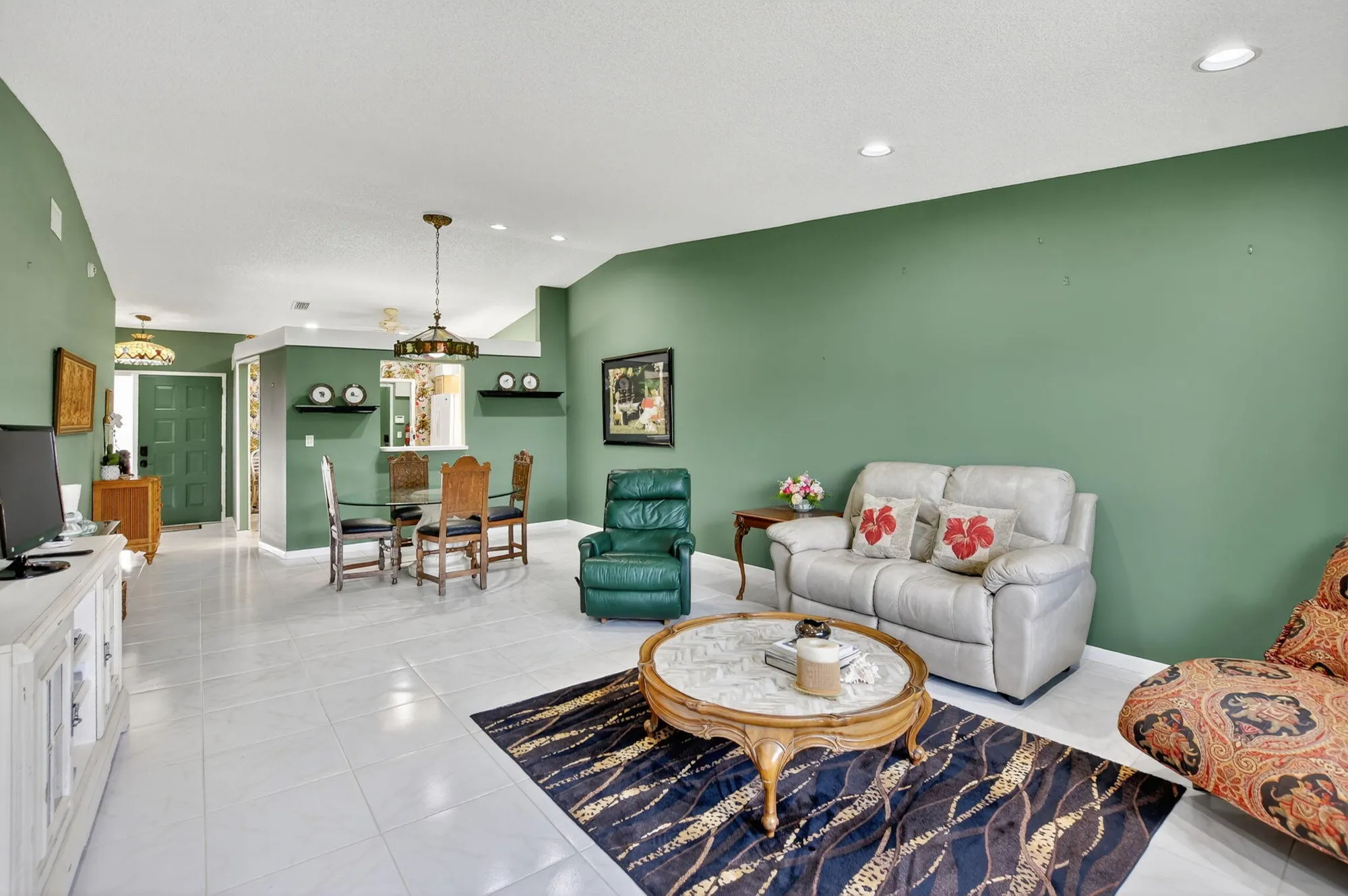 Property Slideshow image 10 of 112 | 6096 kings gate cir, Delray Beach, FL, 33484