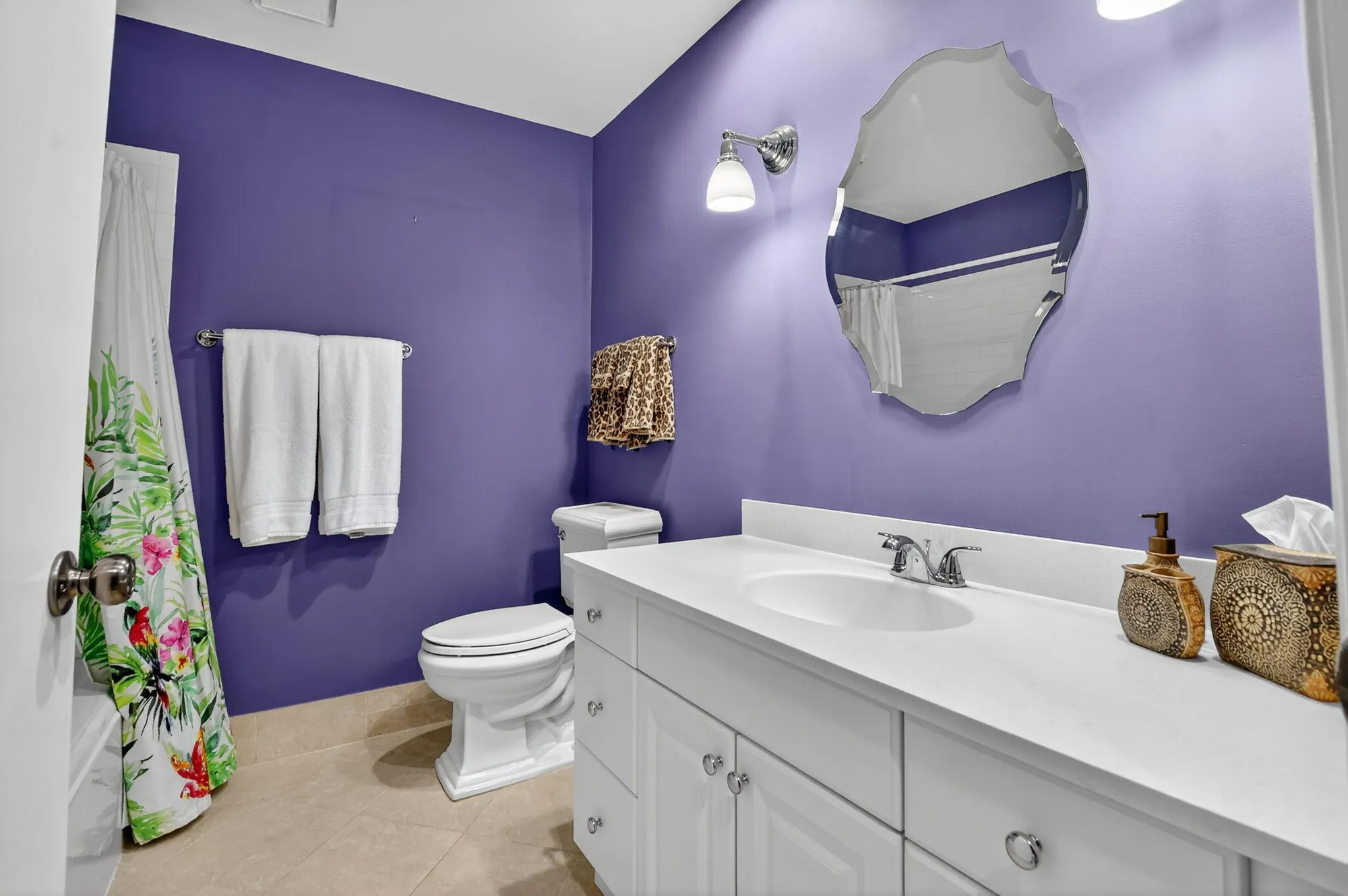 Property Slideshow image 23 of 112 | 6096 kings gate cir, Delray Beach, FL, 33484