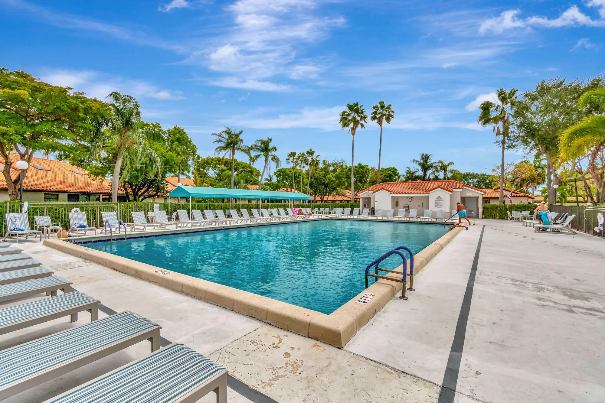 Property Slideshow image 77 of 112 | 6096 kings gate cir, Delray Beach, FL, 33484