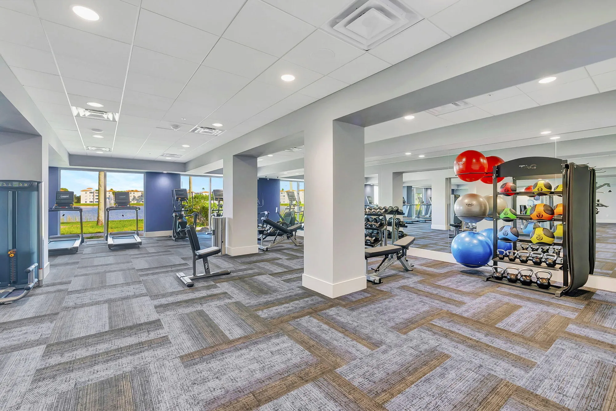 Property Slideshow image 92 of 112 | 6096 kings gate cir, Delray Beach, FL, 33484