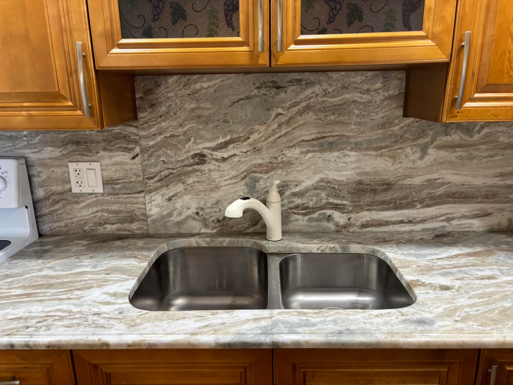 Property Slideshow image 7 of 18 | 312 wellington f, West Palm Beach, FL, 33417