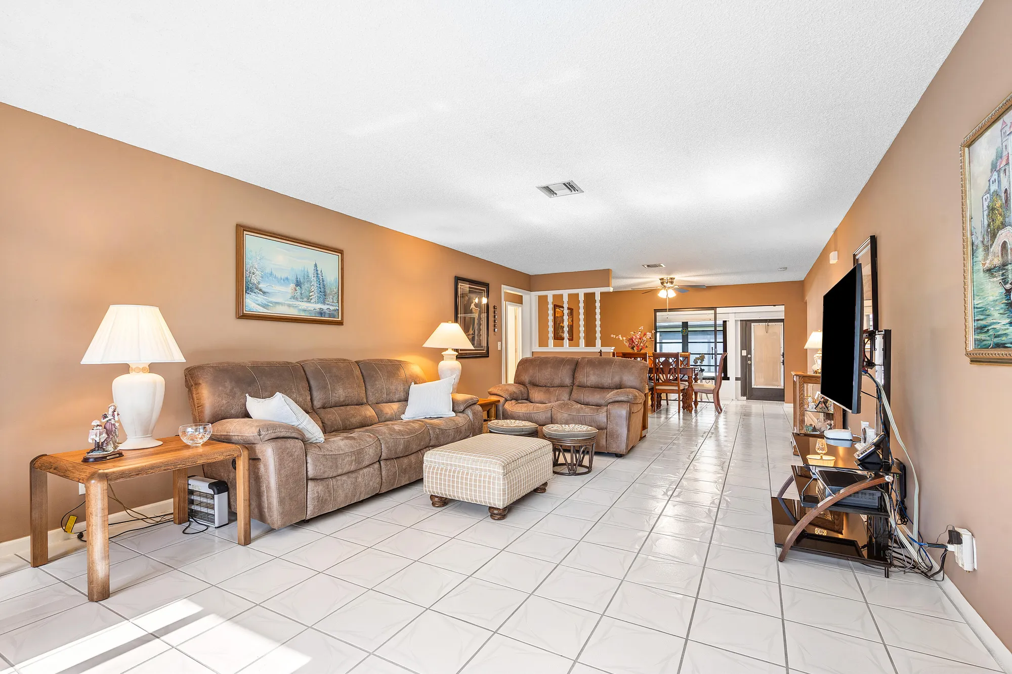 Property Slideshow image 5 of 24 | 4903 equestrian cir a, Boynton Beach, FL, 33436