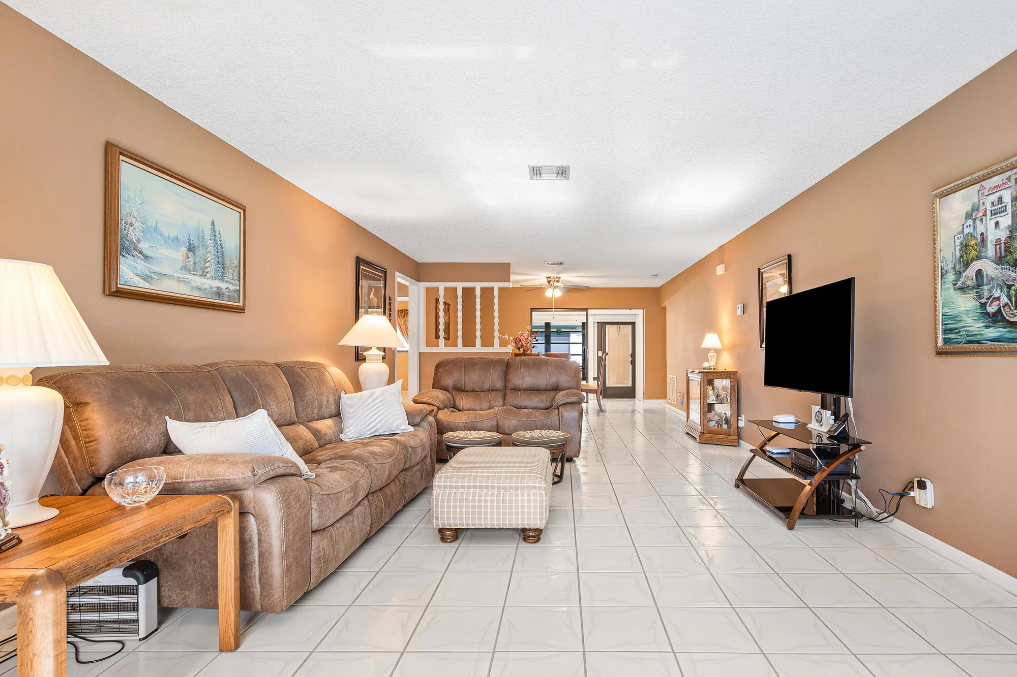 Property Slideshow image 7 of 24 | 4903 equestrian cir a, Boynton Beach, FL, 33436