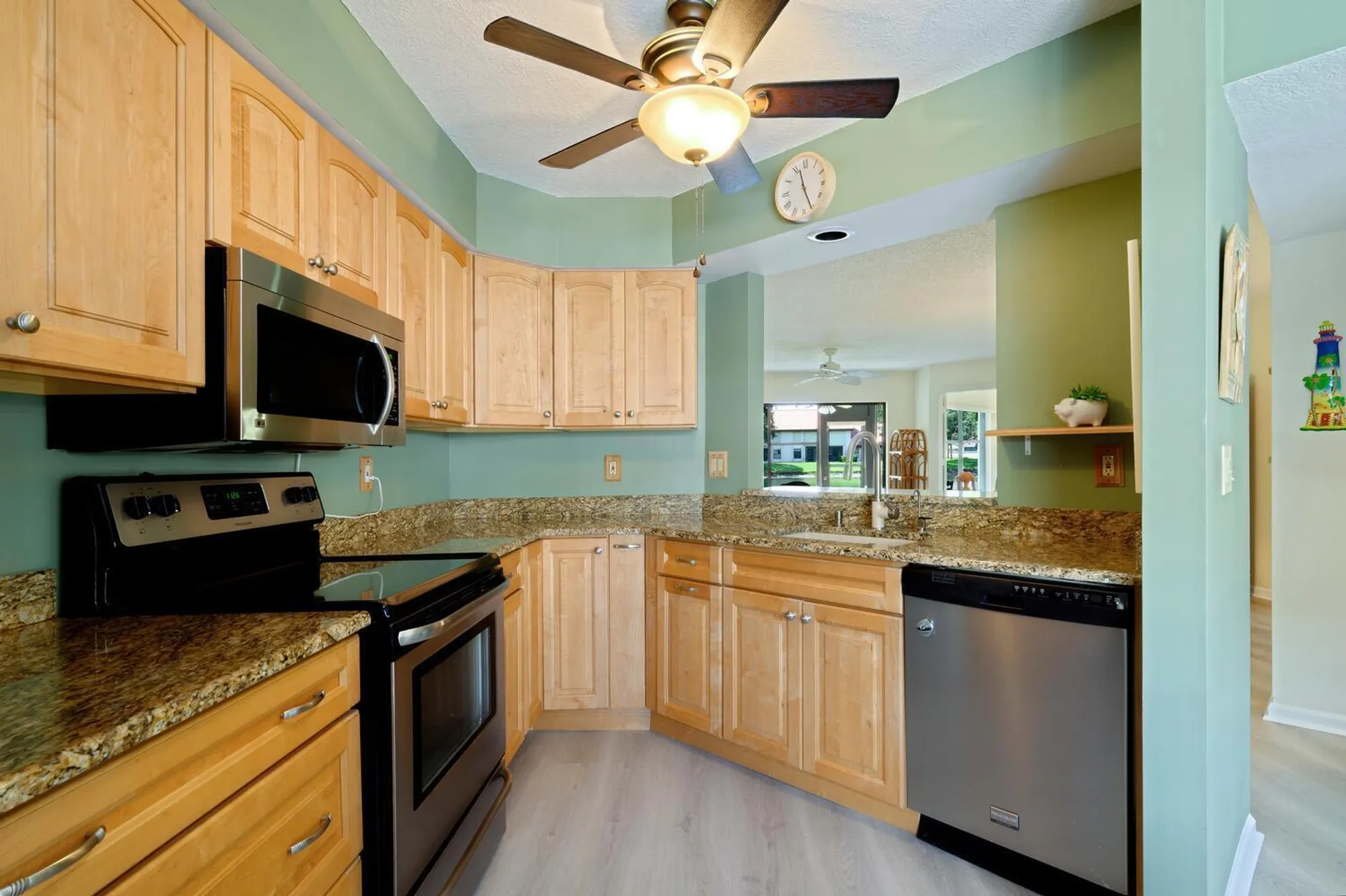 Property Slideshow image 13 of 31 | 6030 se martinique dr 102, Stuart, FL, 34997