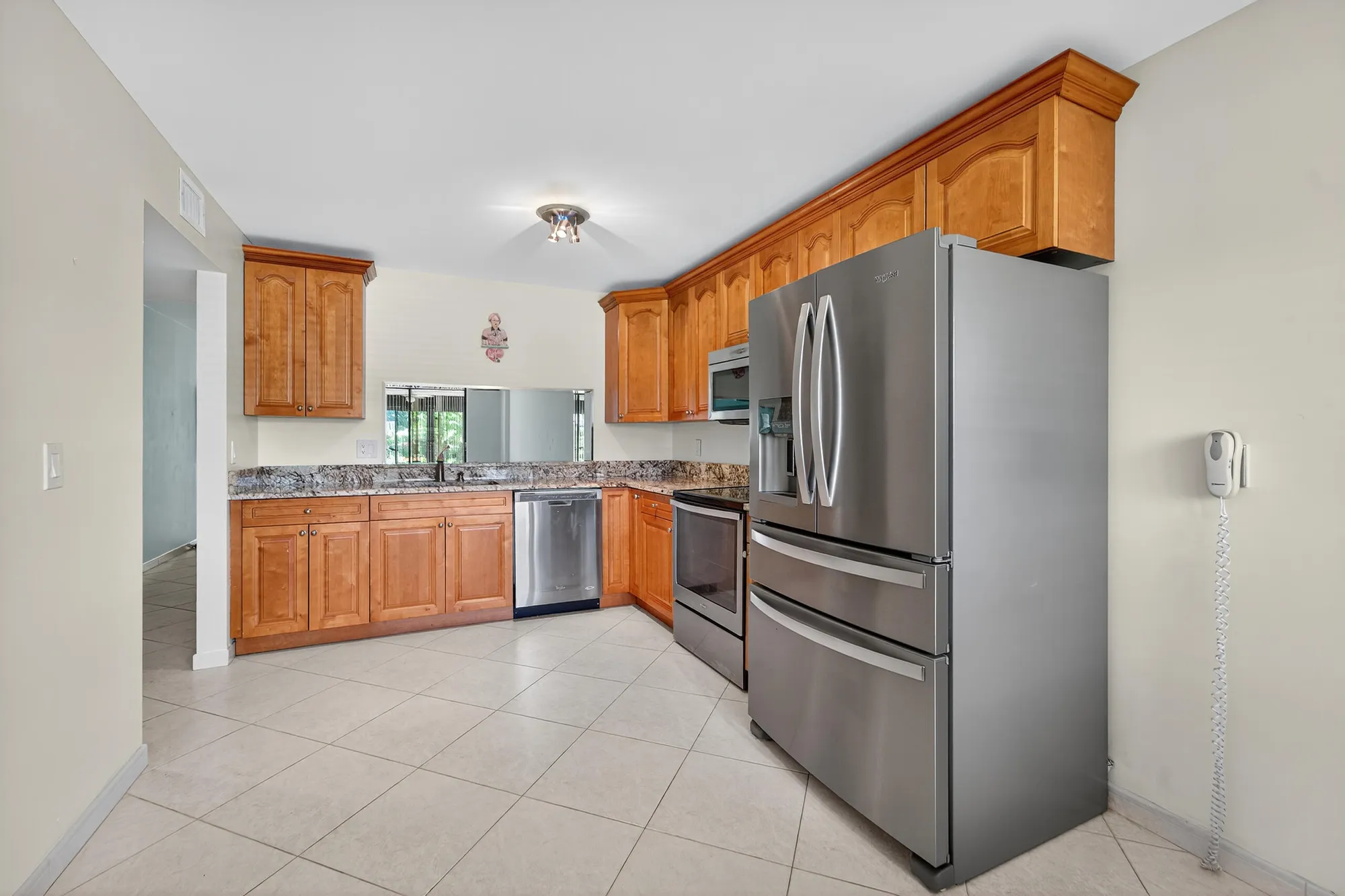 Property Slideshow image 7 of 47 | 5574 witney dr apt 102, Delray Beach, FL, 33484