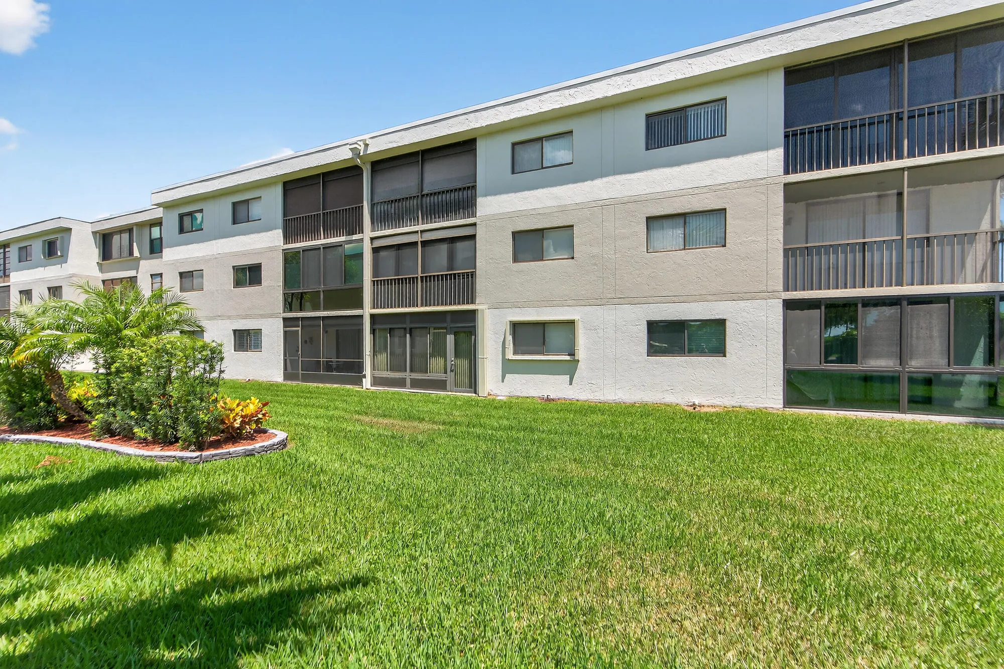 Property Slideshow image 38 of 47 | 5574 witney dr apt 102, Delray Beach, FL, 33484