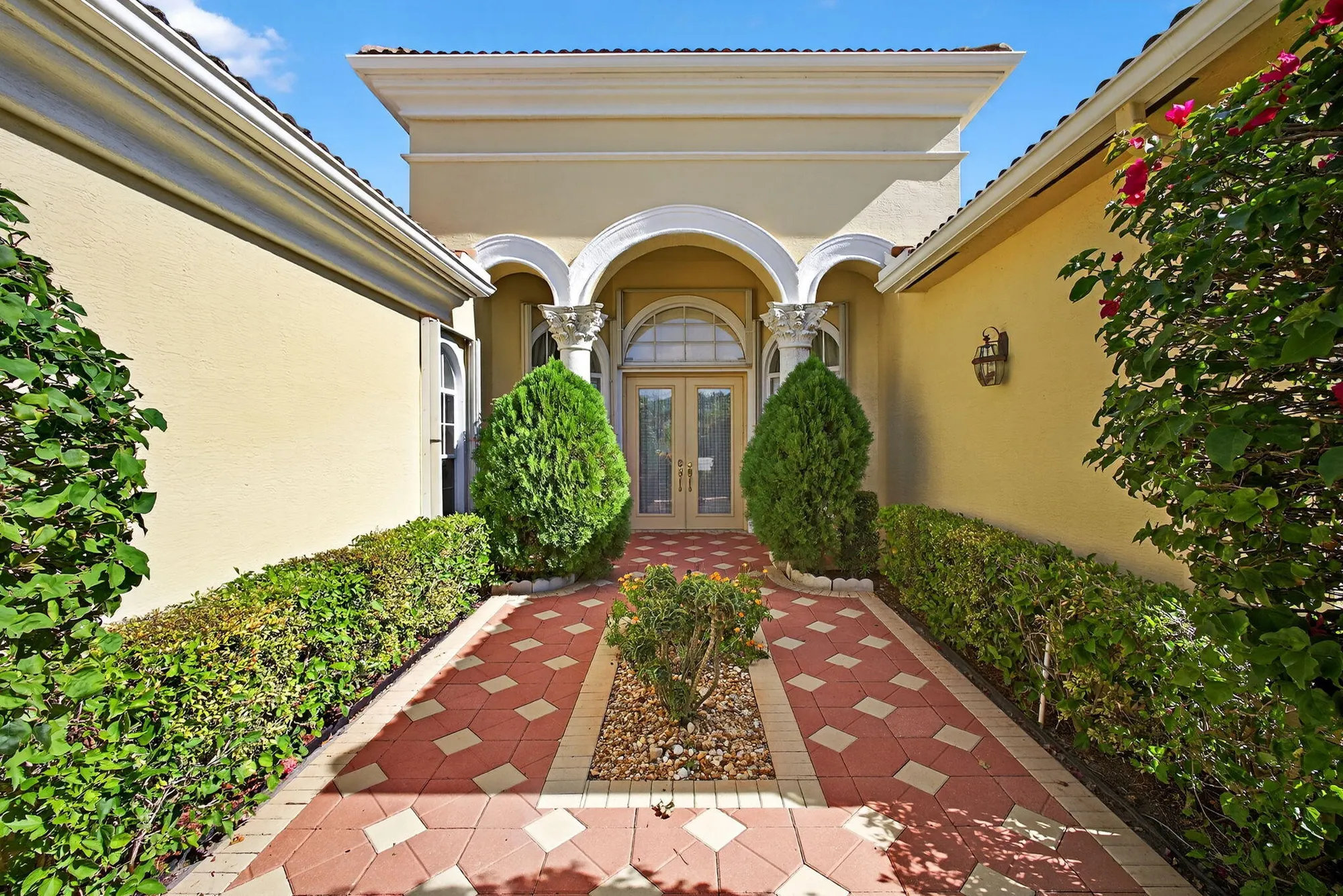 Property Slideshow image 2 of 42 | 9783 via grandezza, Wellington, FL, 33411