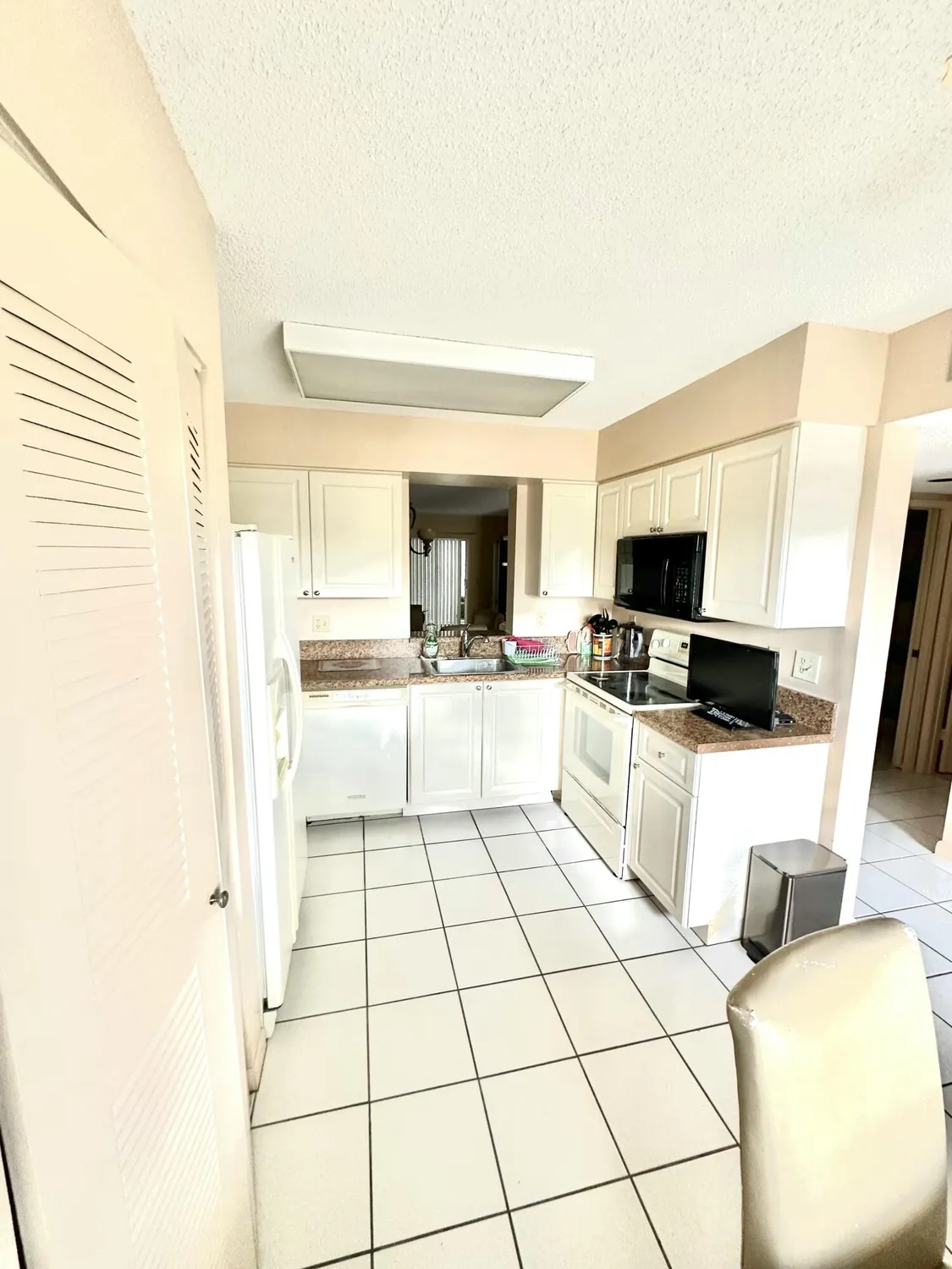 Property Slideshow image 4 of 23 | 7281 amberly ln apt 308, Delray Beach, FL, 33446
