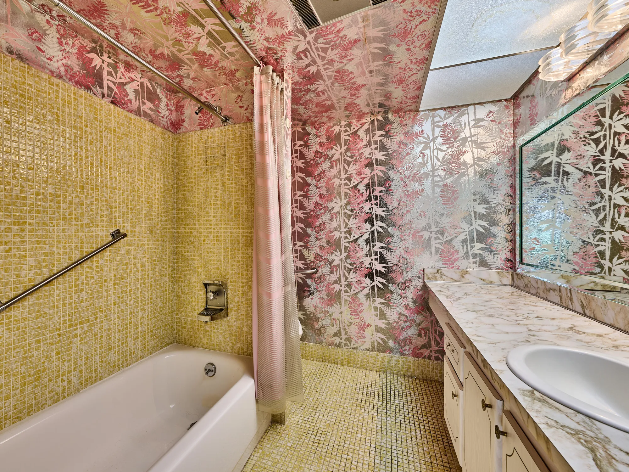 Property Slideshow image 26 of 48 | 409 greenbrier b # 409, West Palm Beach, FL, 33417