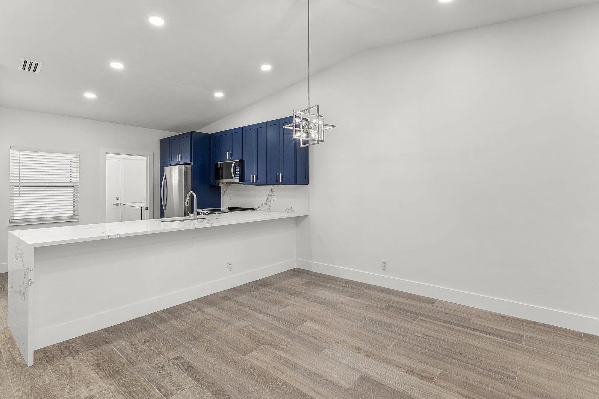 Property Slideshow image 18 of 50 | 8065 whispering palm dr, Boca Raton, FL, 33496