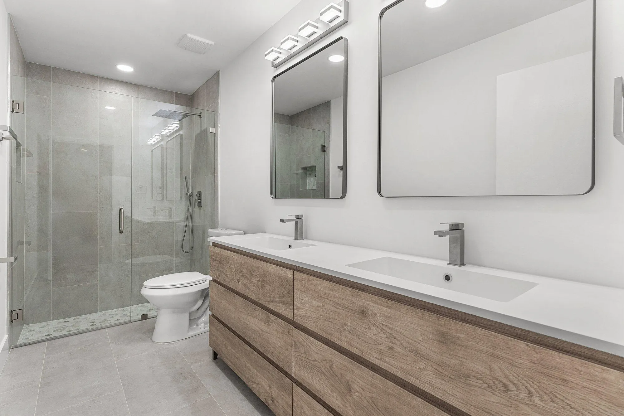 Property Slideshow image 23 of 50 | 8065 whispering palm dr, Boca Raton, FL, 33496