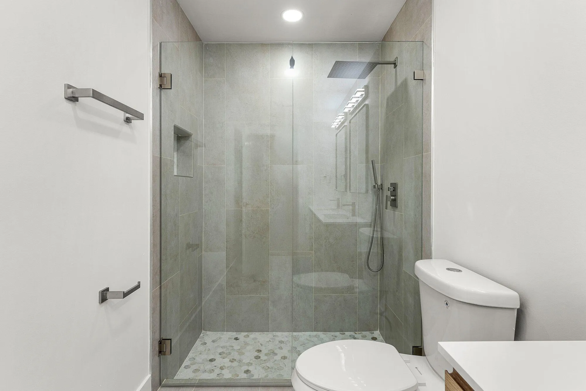 Property Slideshow image 25 of 50 | 8065 whispering palm dr, Boca Raton, FL, 33496