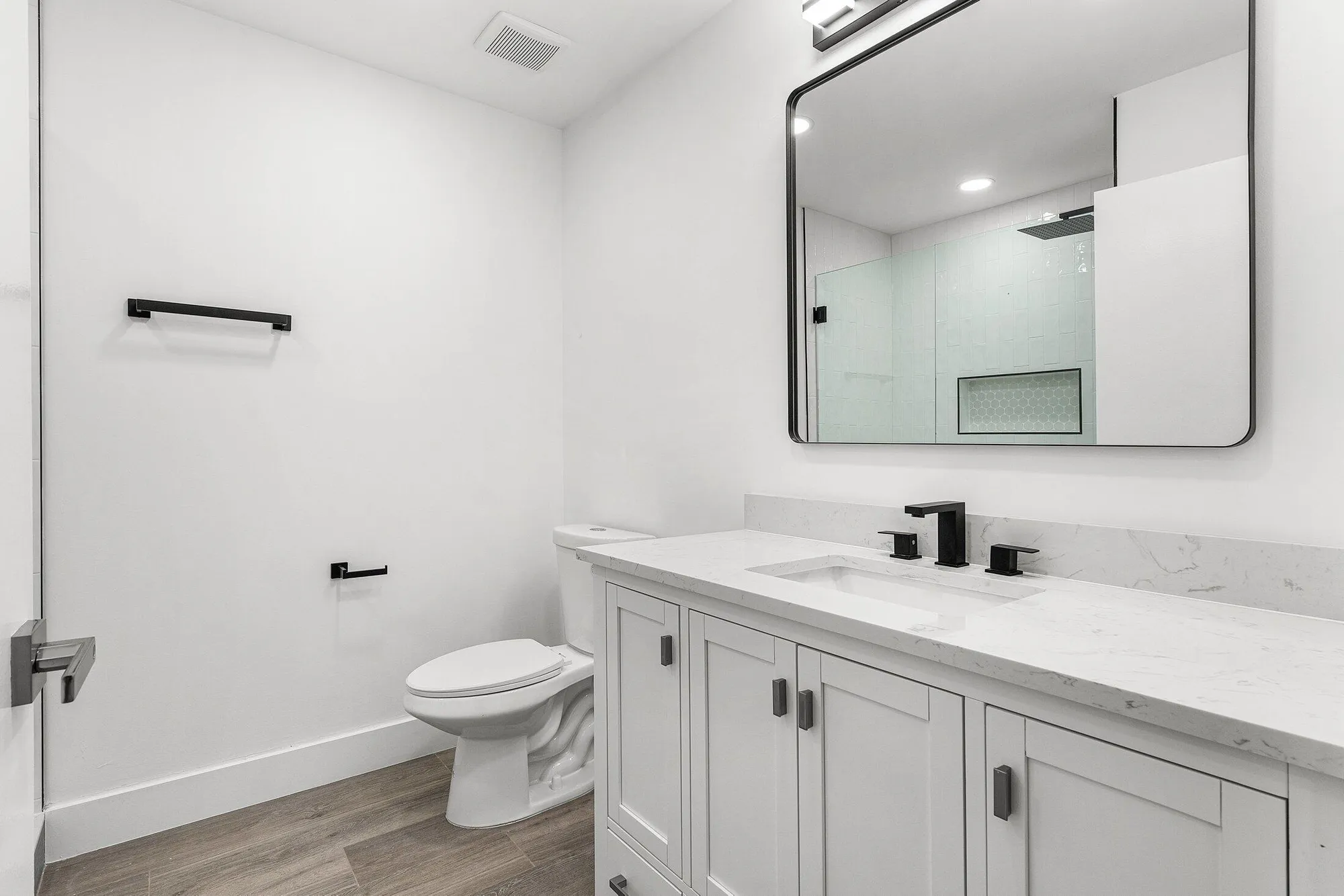 Property Slideshow image 30 of 50 | 8065 whispering palm dr, Boca Raton, FL, 33496