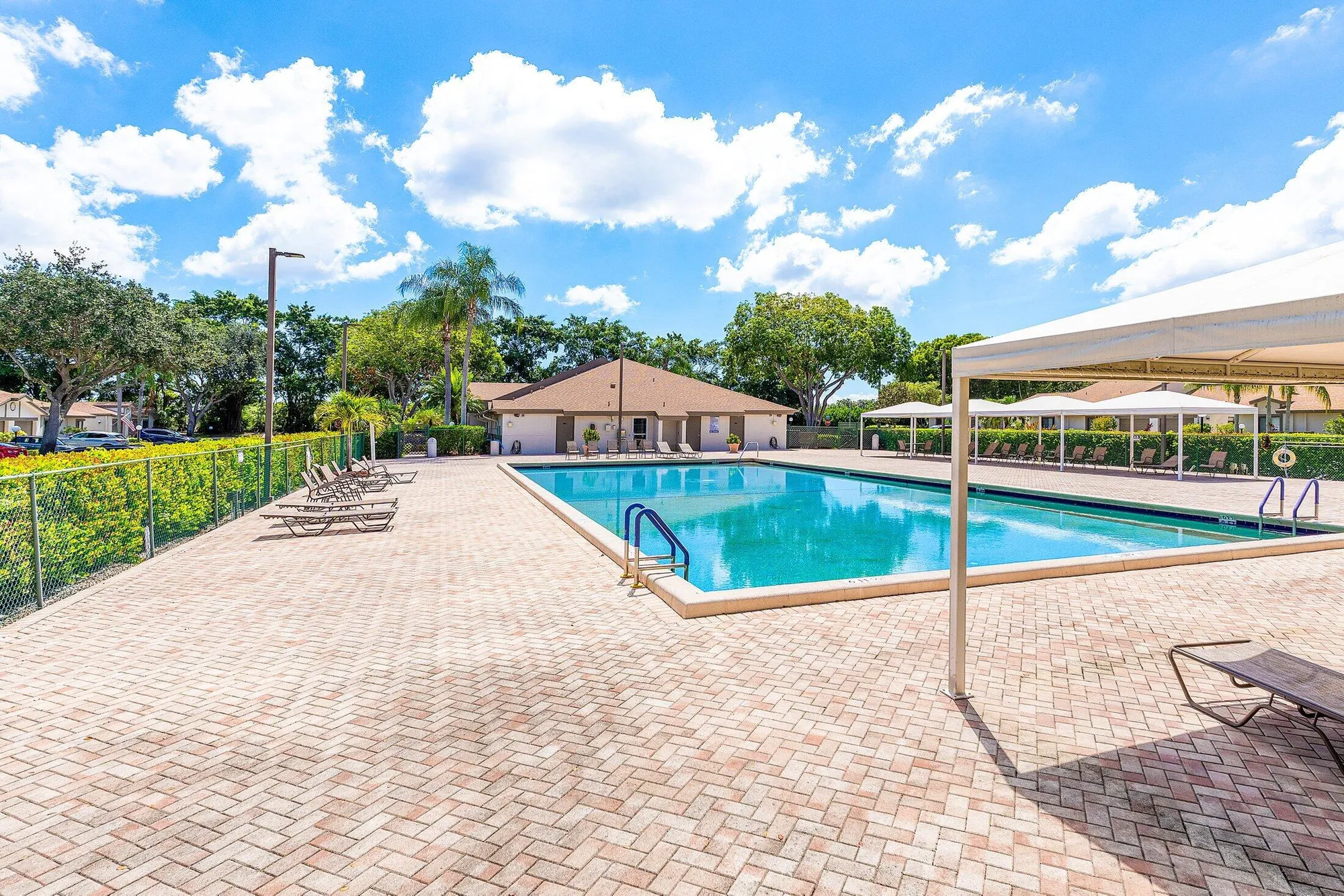 Property Slideshow image 39 of 50 | 8065 whispering palm dr, Boca Raton, FL, 33496