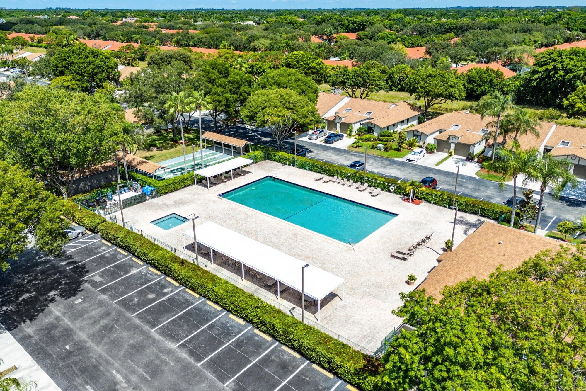 Property Slideshow image 45 of 50 | 8065 whispering palm dr, Boca Raton, FL, 33496