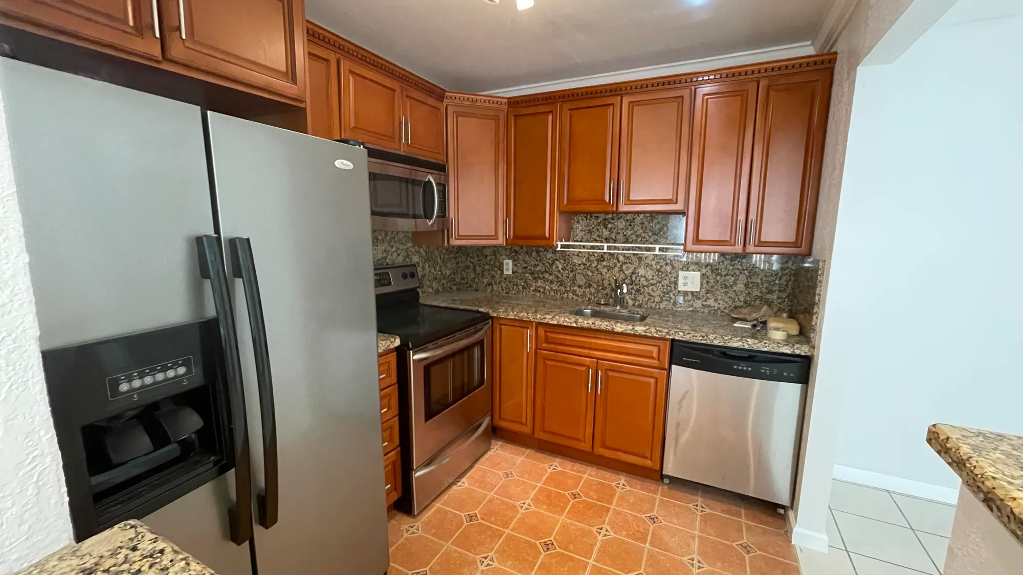 Property Slideshow image 7 of 25 | 166 valencia g, Delray Beach, FL, 33446