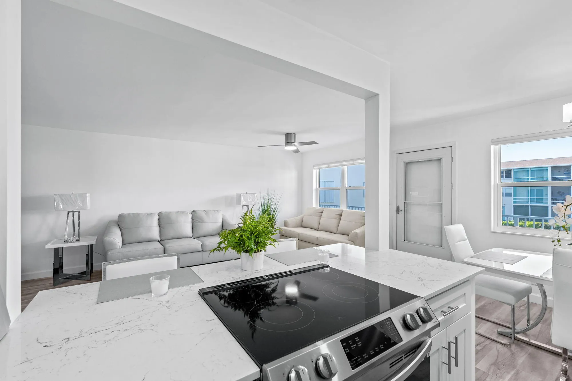 Property Slideshow image 14 of 33 | 530 horizons e 203, Boynton Beach, FL, 33435