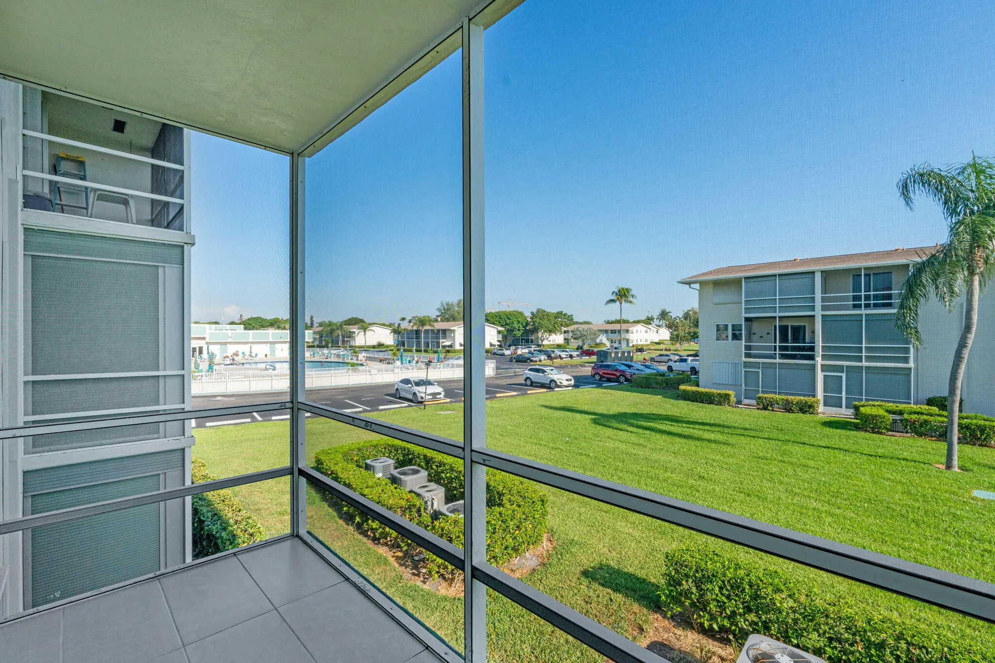 Property Slideshow image 21 of 33 | 530 horizons e 203, Boynton Beach, FL, 33435