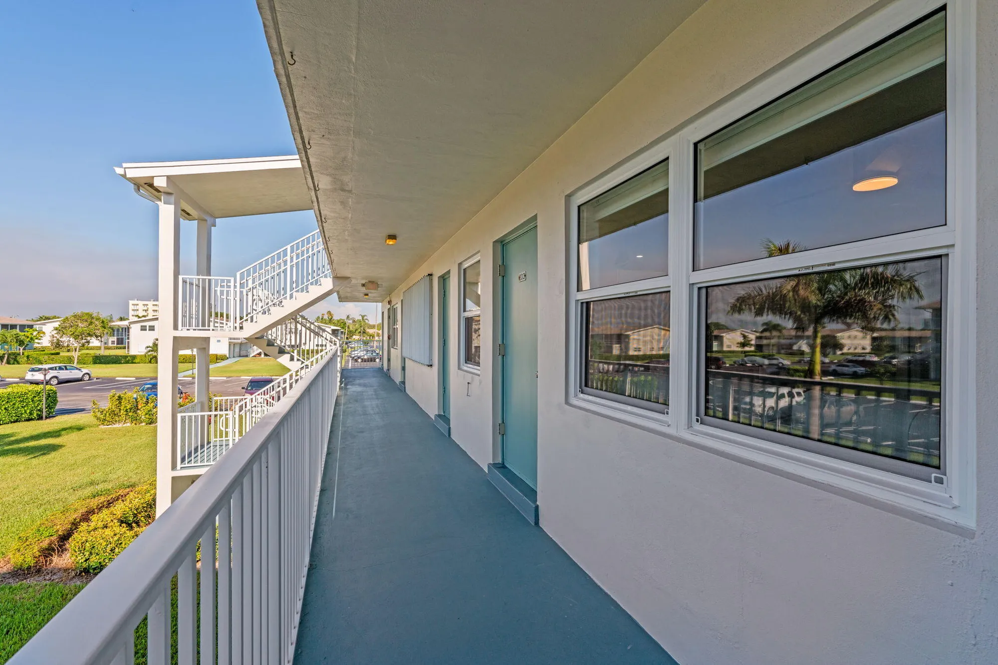 Property Slideshow image 26 of 33 | 530 horizons e 203, Boynton Beach, FL, 33435