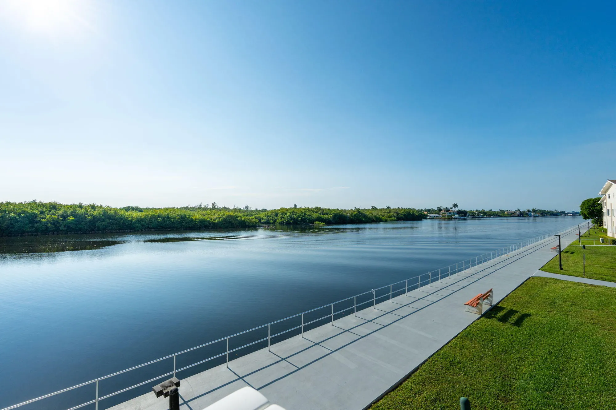 Property Slideshow image 28 of 33 | 530 horizons e 203, Boynton Beach, FL, 33435