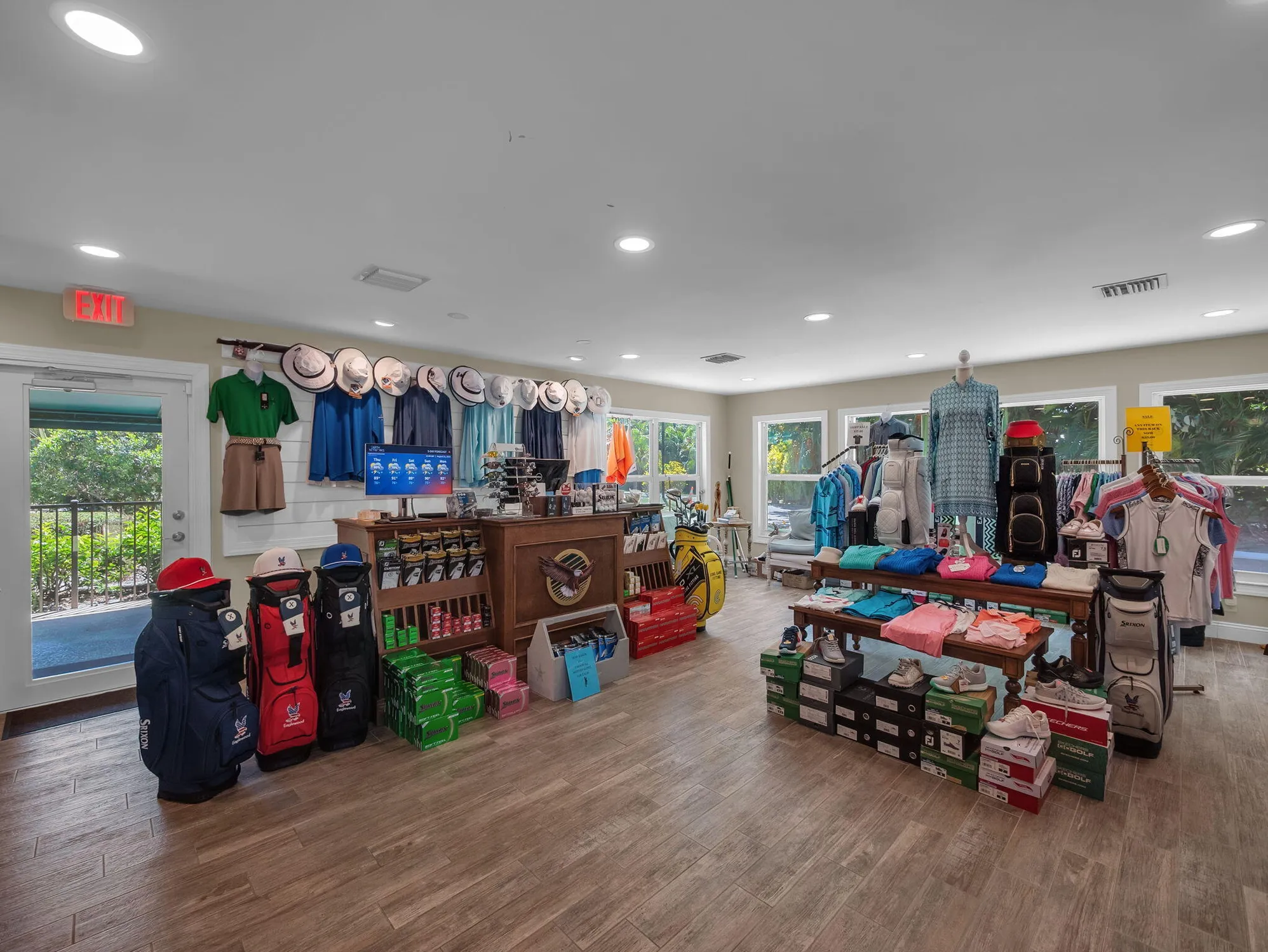 Property Slideshow image 37 of 46 | 8165 se cypress point pl, Hobe Sound, FL, 33455