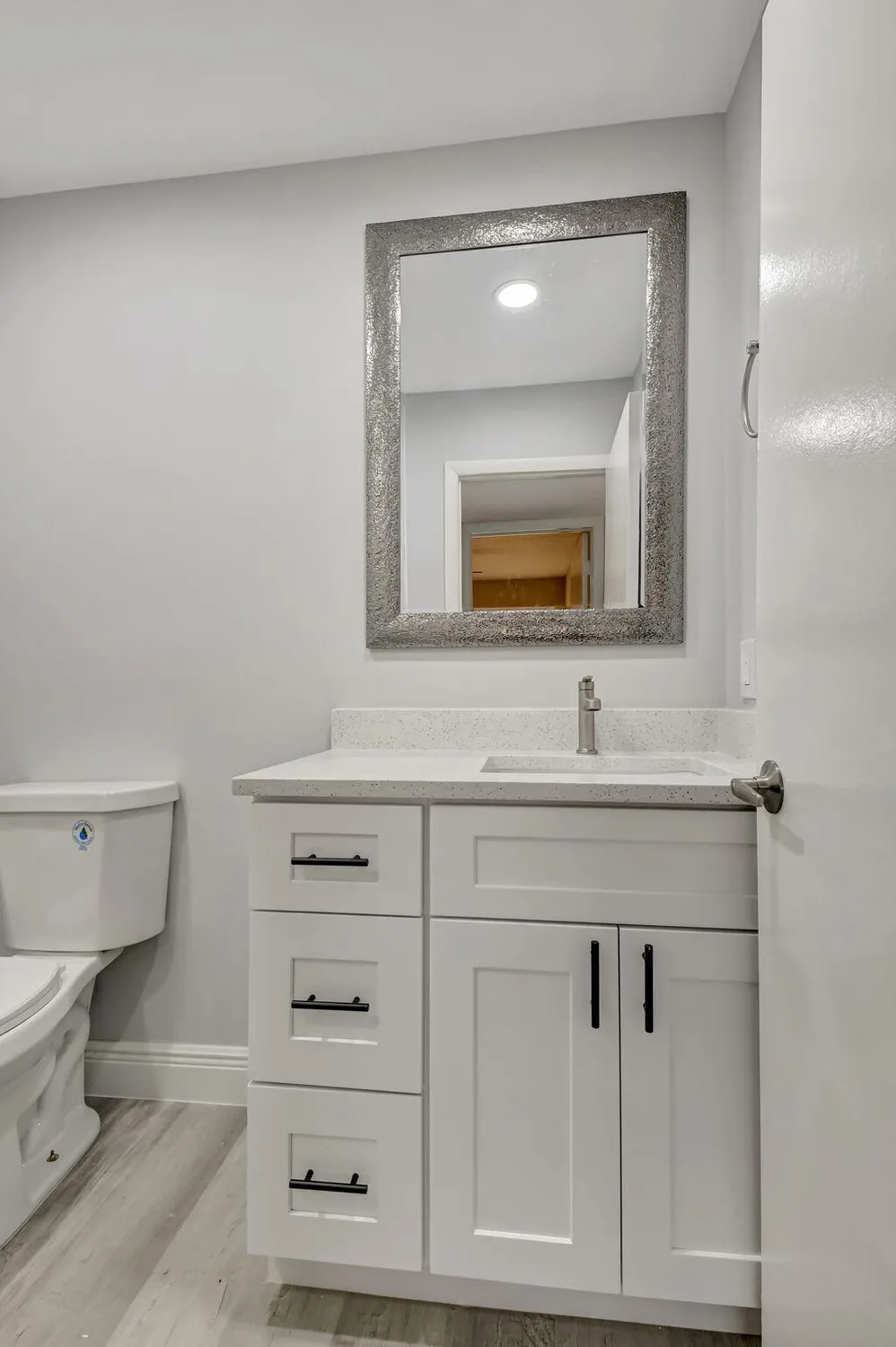 Property Slideshow image 18 of 71 | 909 flanders, Delray Beach, FL, 33484