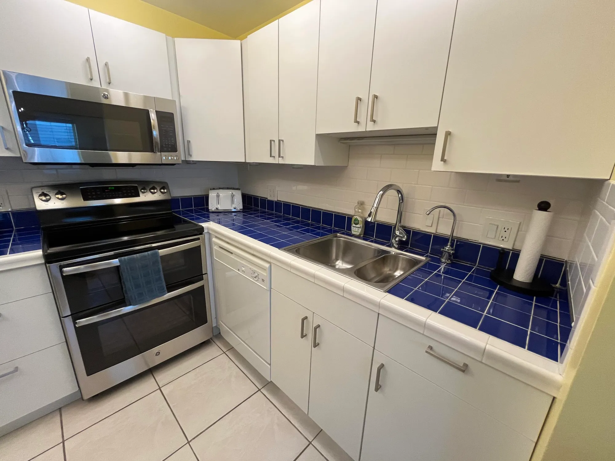 Property Slideshow image 7 of 41 | 542 monaco l, Delray Beach, FL, 33446