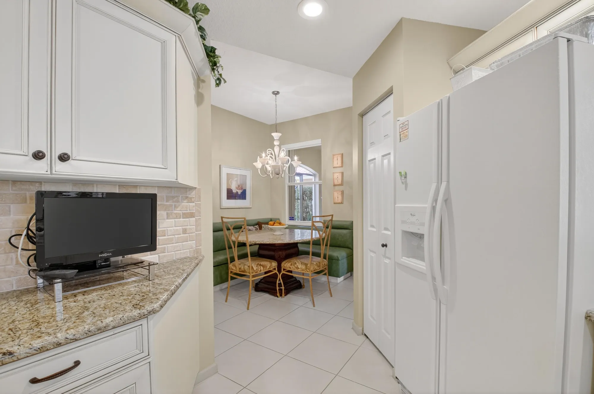 Property Slideshow image 20 of 86 | 12439 crystal pointe dr 102, Boynton Beach, FL, 33437