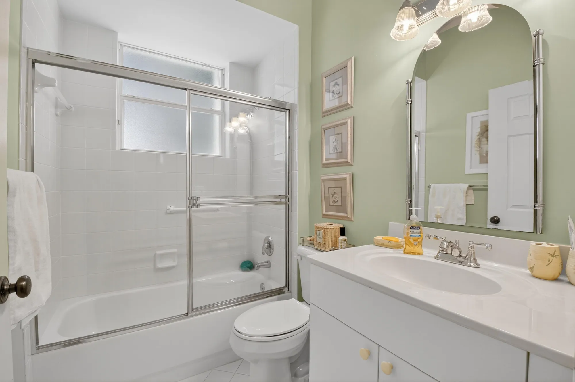 Property Slideshow image 31 of 86 | 12439 crystal pointe dr 102, Boynton Beach, FL, 33437