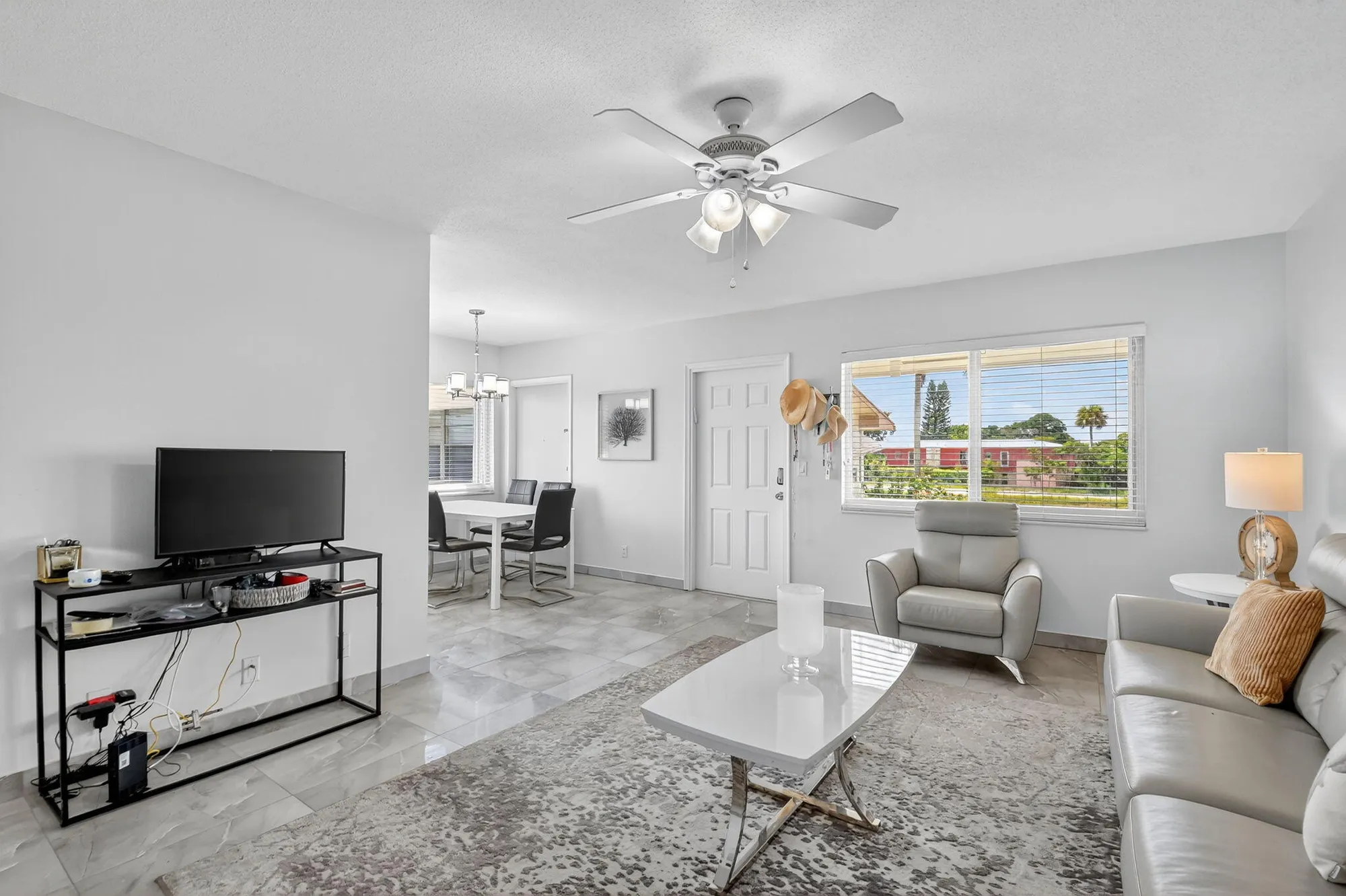 Property Slideshow image 3 of 29 | 16 waltham a, West Palm Beach, FL, 33417