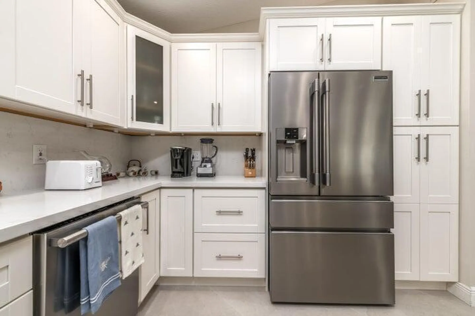 Property Slideshow image 16 of 43 | 6854 rienzo st, Lake Worth, FL, 33467